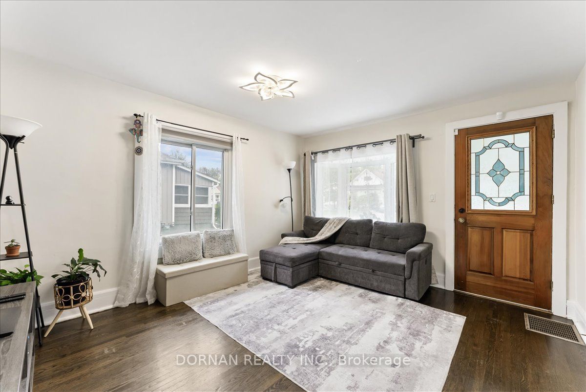 207 Verdun Road, Oshawa, ON L1H 5T1 photo 4