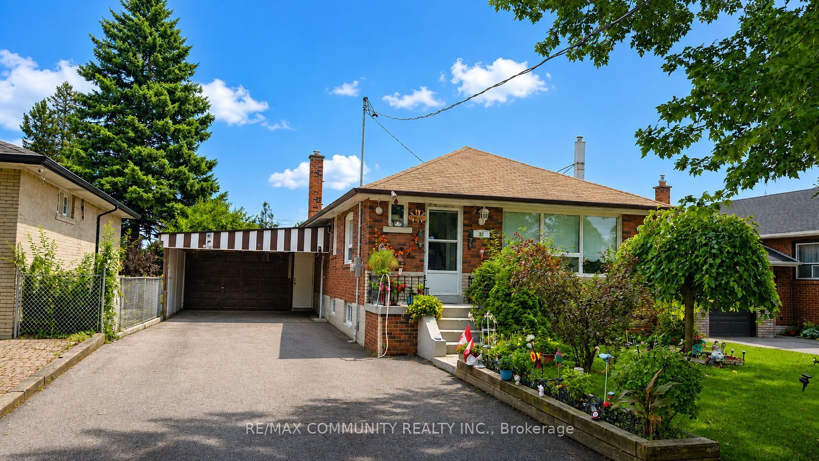 51 Sharbot Avenue BSMT, Toronto, ON M1H 1Z2