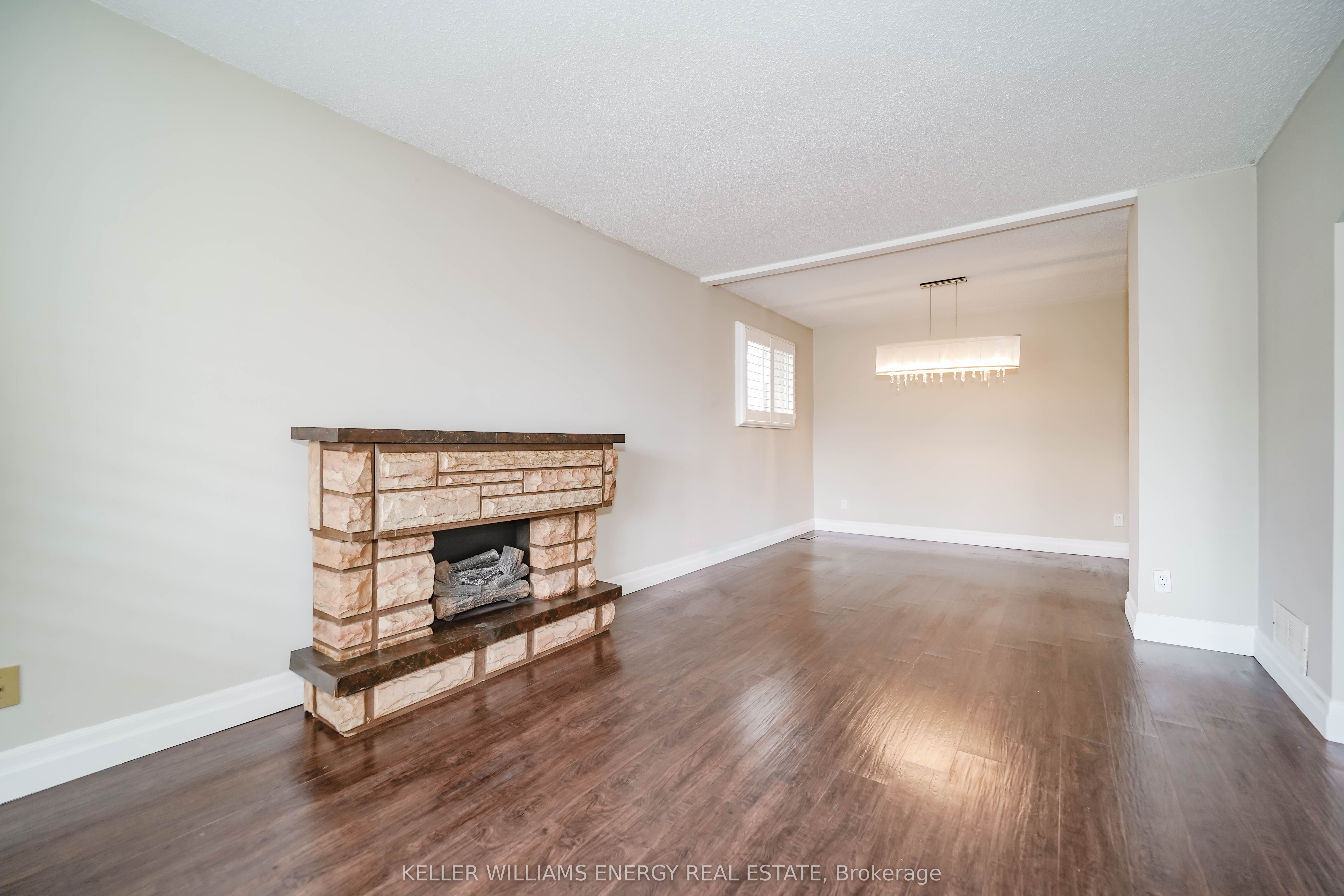 23 Downham Drive, Clarington, ON L1C 4G9 photo 5