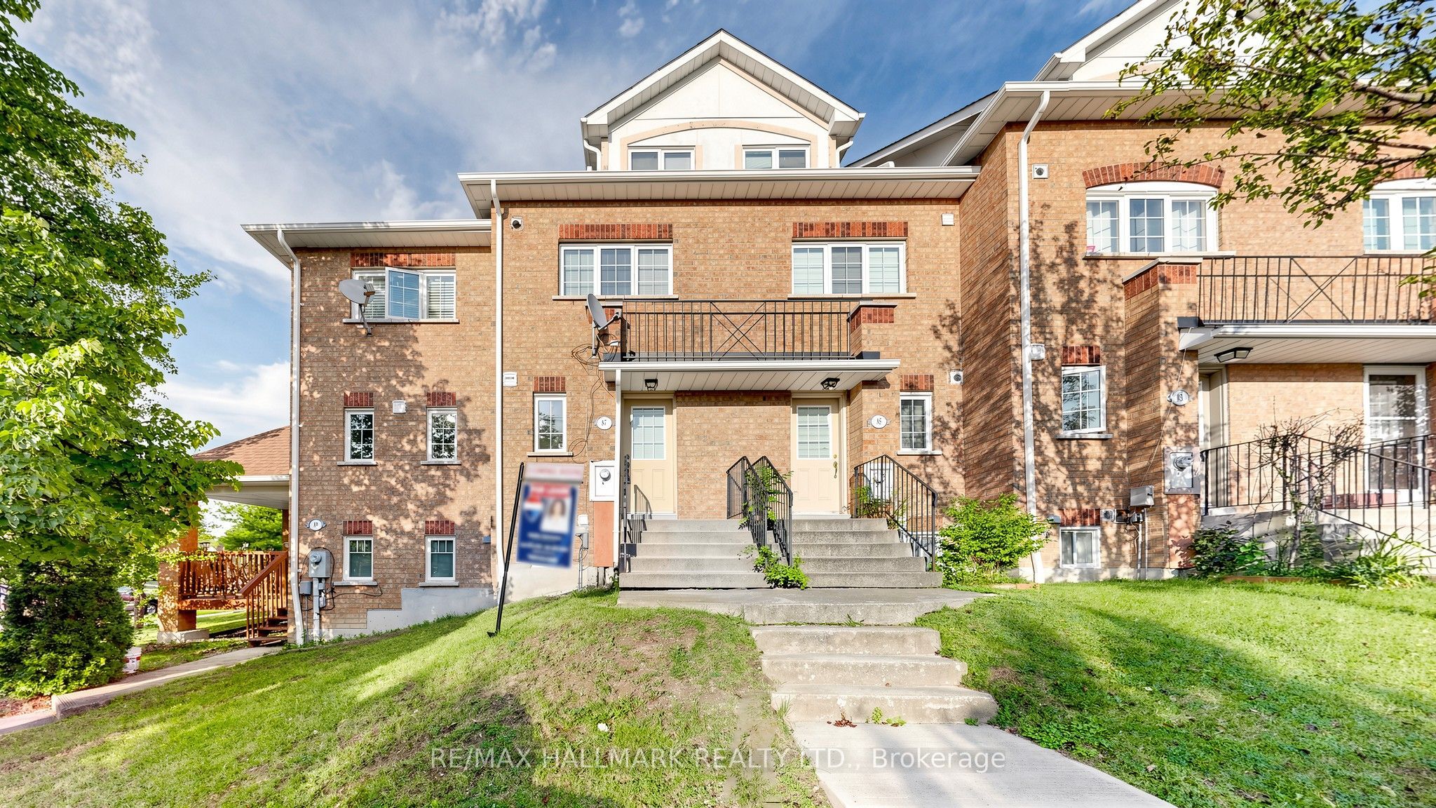 87 Hedge End Road, Toronto, ON M1B 5Z4 photo 2