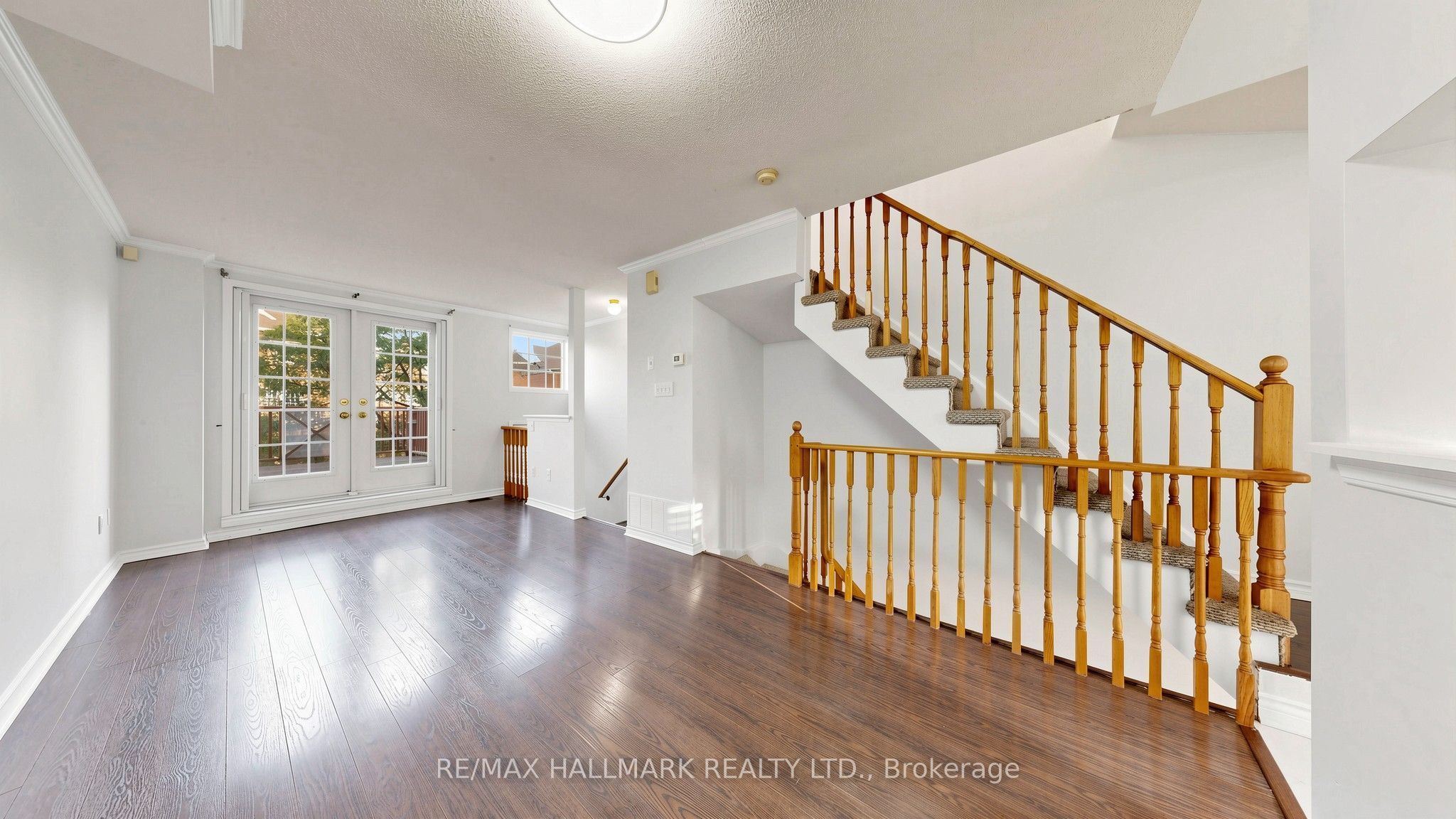 87 Hedge End Road, Toronto, ON M1B 5Z4 photo 3