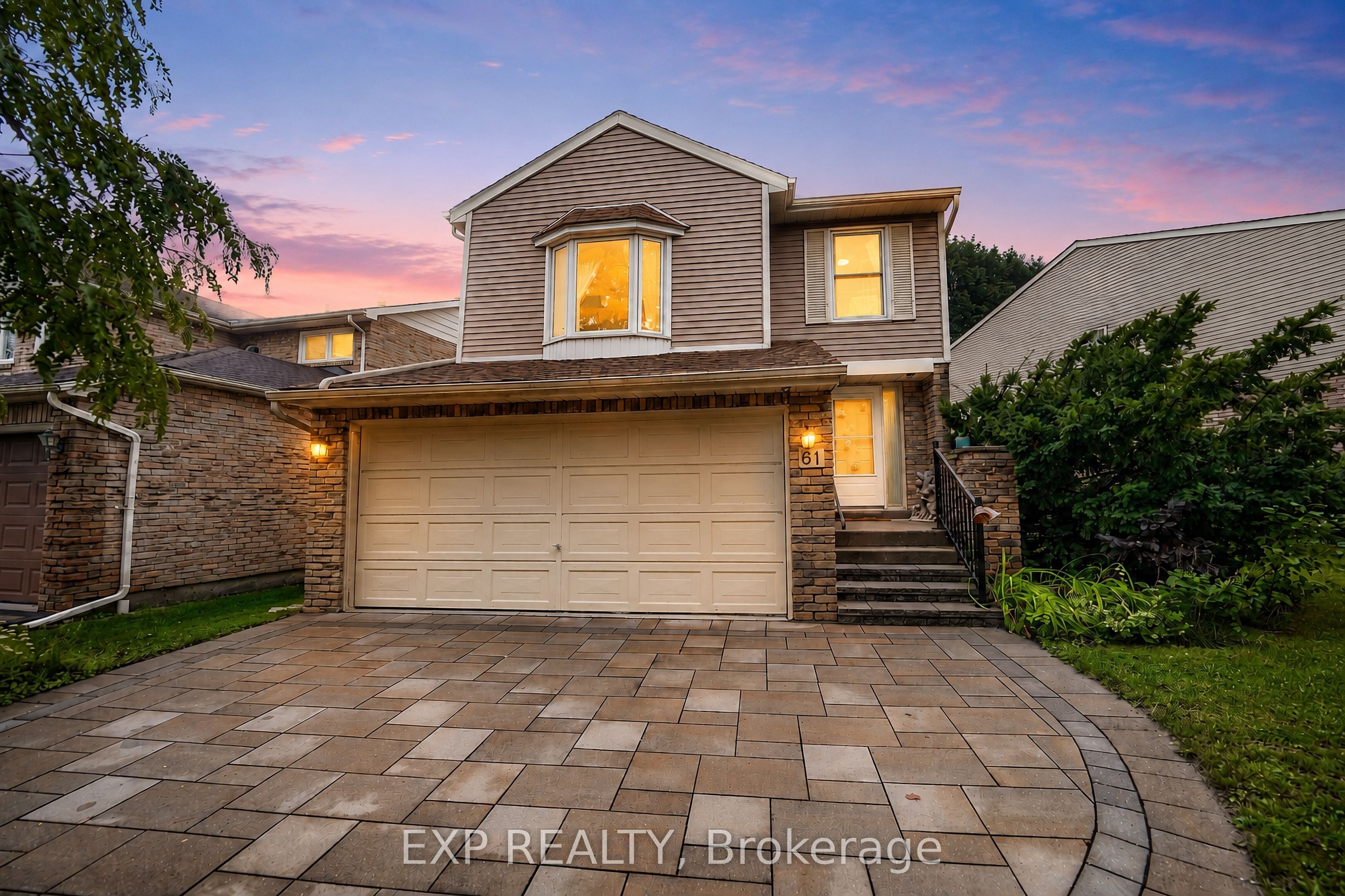 61 Wintermute Boulevard, Toronto, ON M1W 3M7