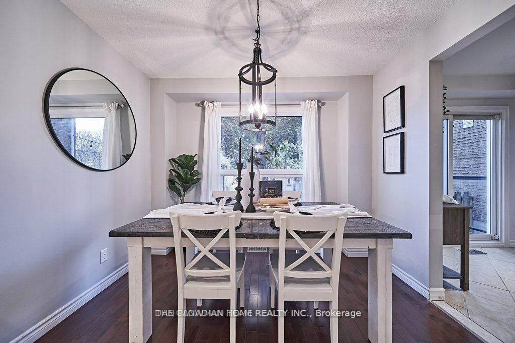 98 Greenfield Crescent, Whitby, ON L1N 7G3 photo 5