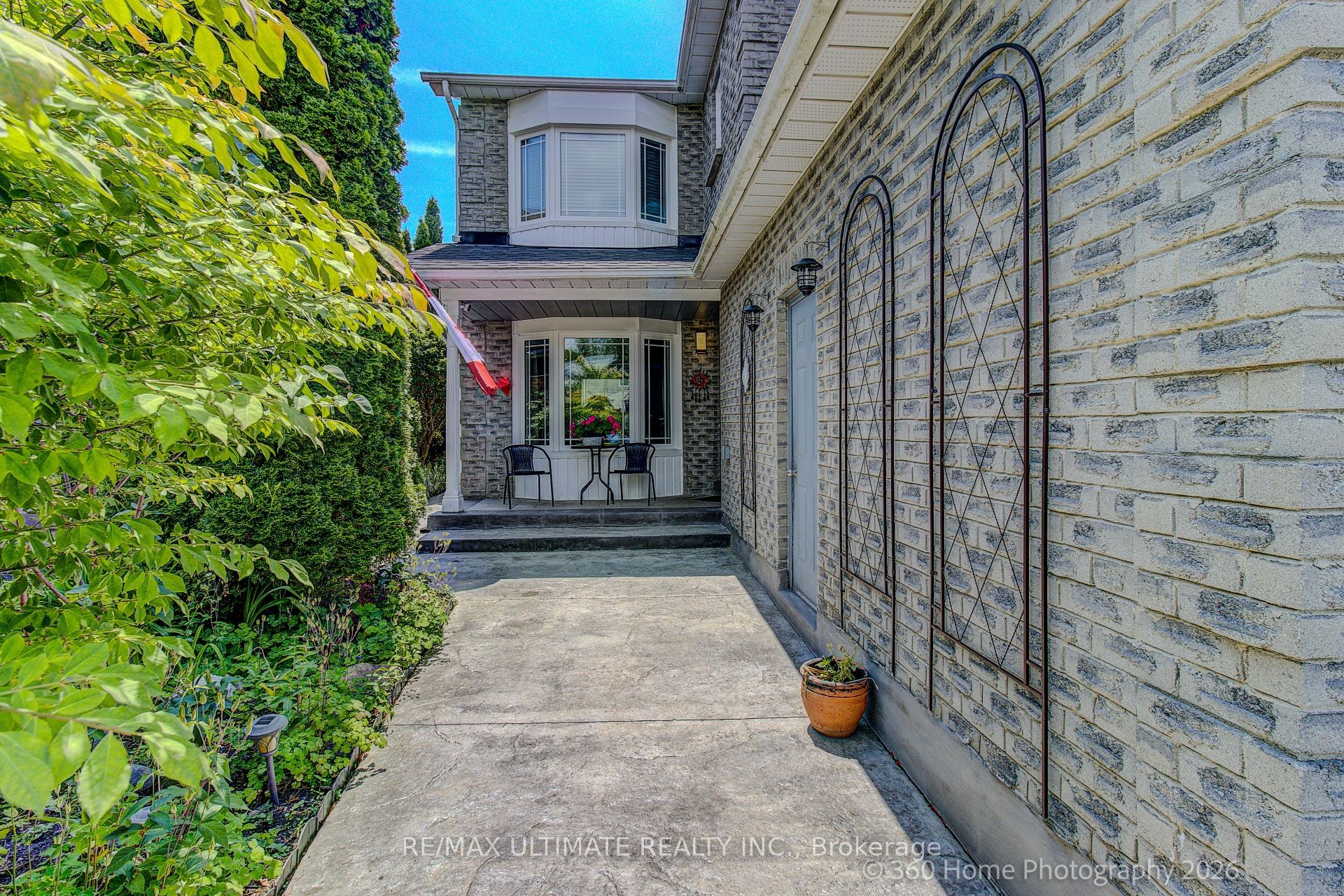 23 Windham Crescent, Clarington, ON L1E 1Y7 photo 3