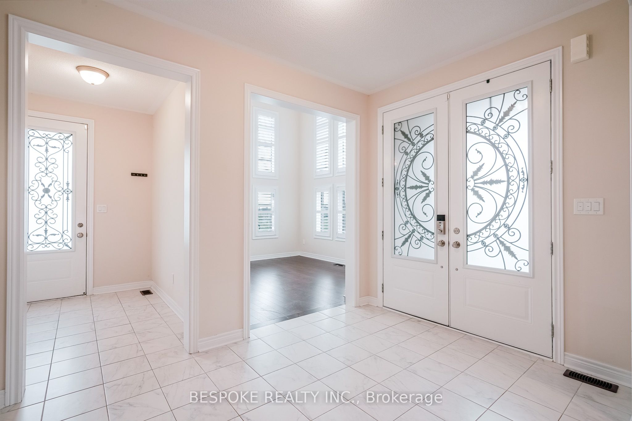 1072 Azalea Avenue, Pickering, ON L1X 0G6 photo 4