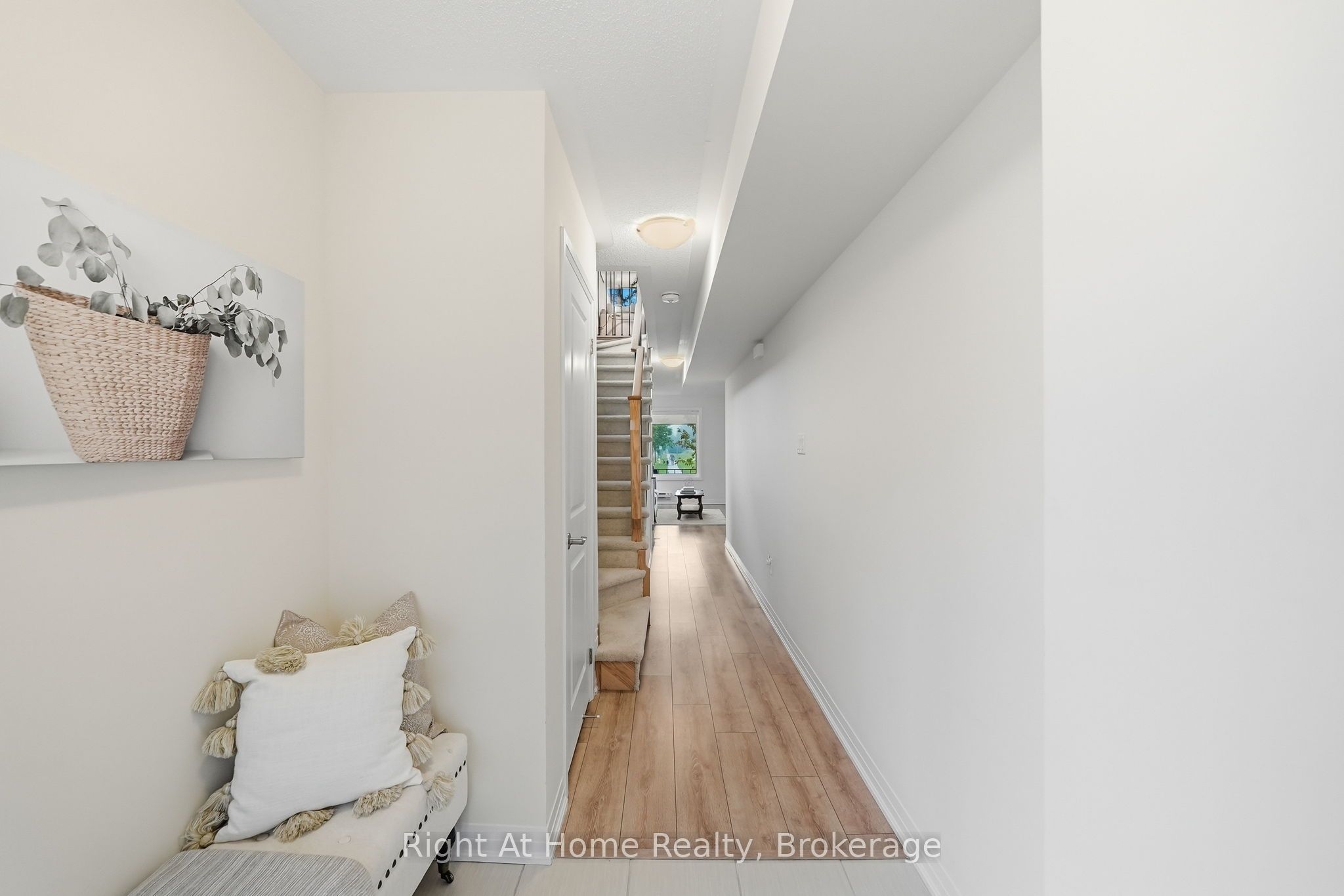 52 Emmas Way, Whitby, ON L1R 0S7 photo 4