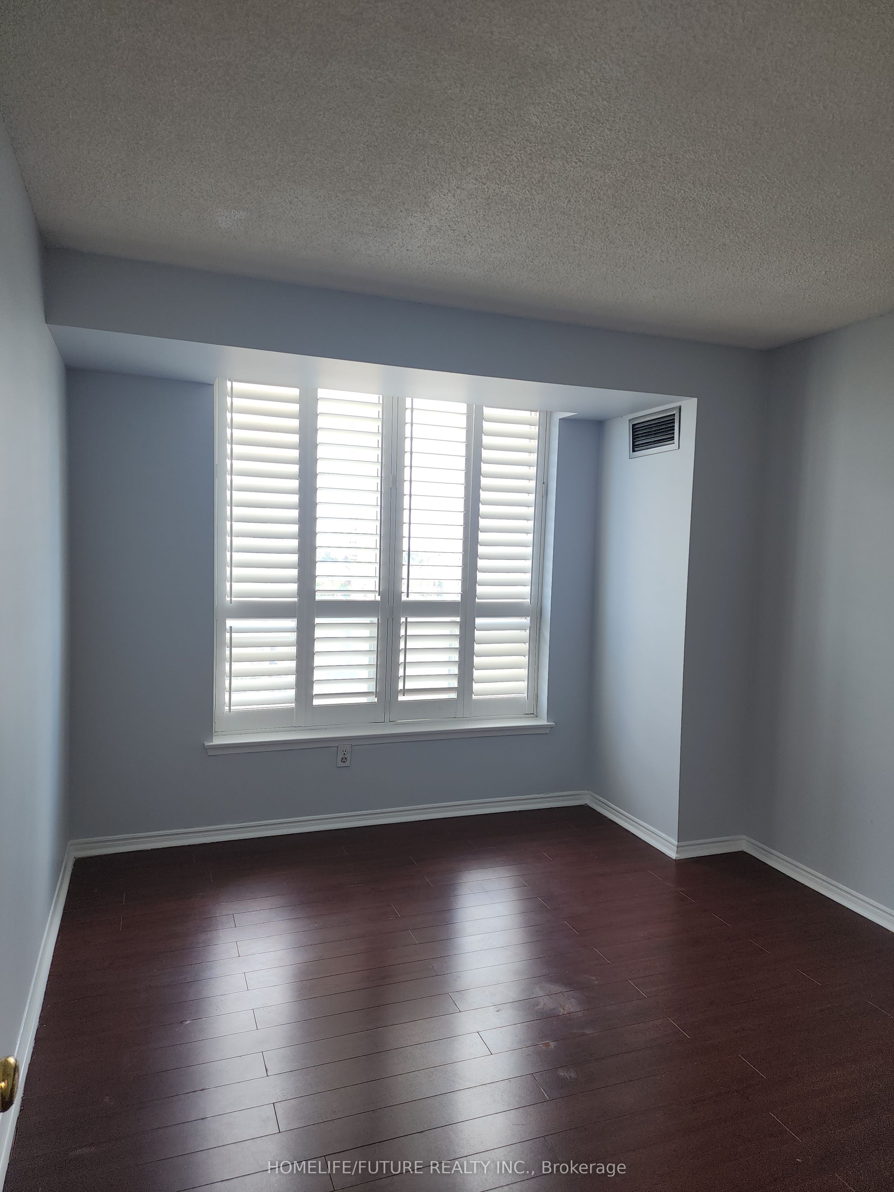 410 Mclevin Avenue 1101, Toronto, ON M1B 5J5 photo 3