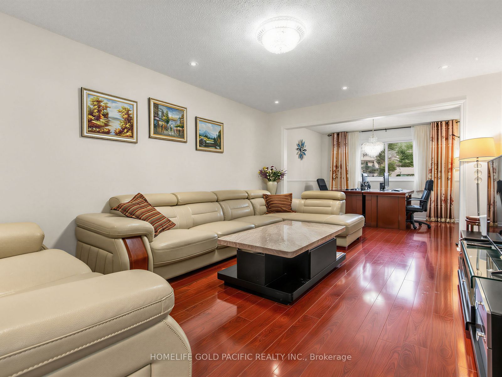 156 Ravenscroft Road, Ajax, ON L1T 1Y1 photo 5