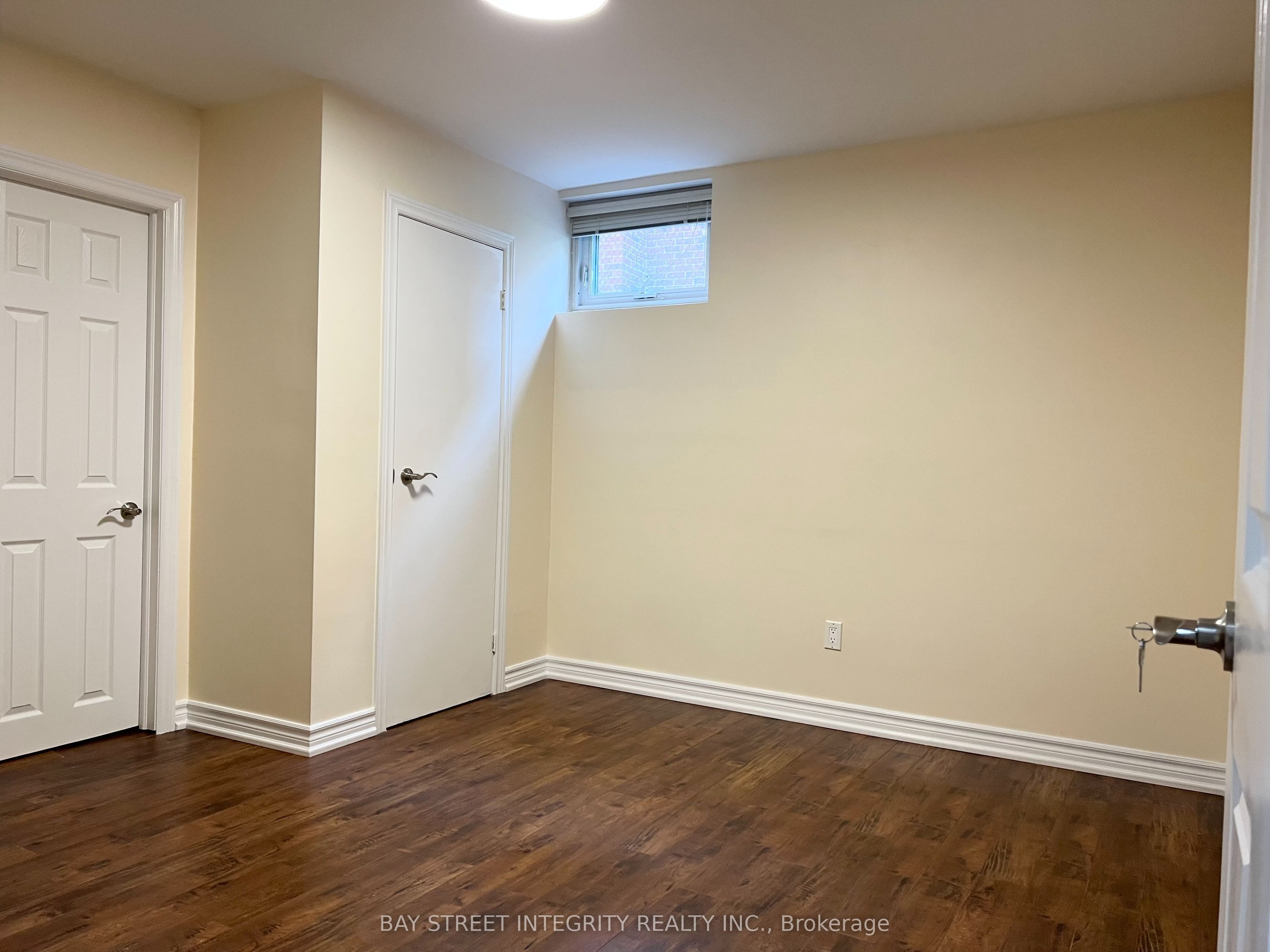 61 Morbank Drive, Toronto, ON M1V 2M1 photo 3