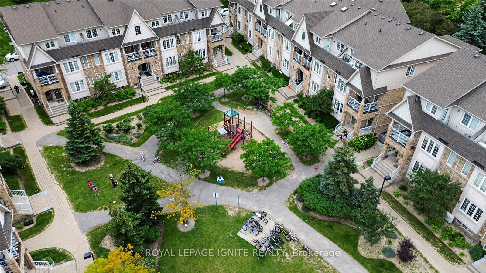 42 Pinery Trail 29, Toronto, ON M1B 6H9 photo 3
