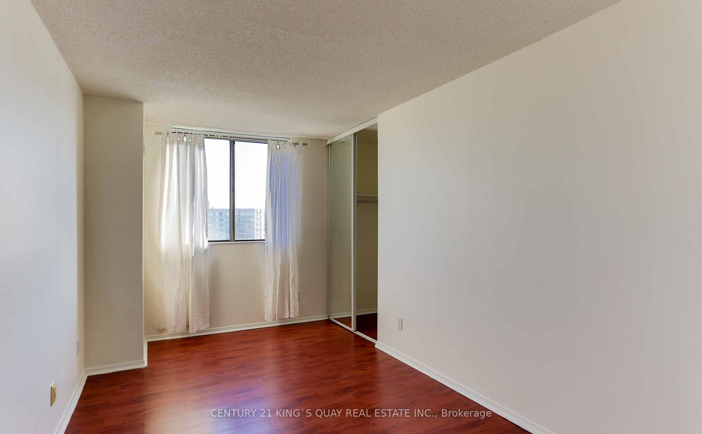 75 Bamburgh Circle 1924, Toronto, ON M1W 3W1 photo 4