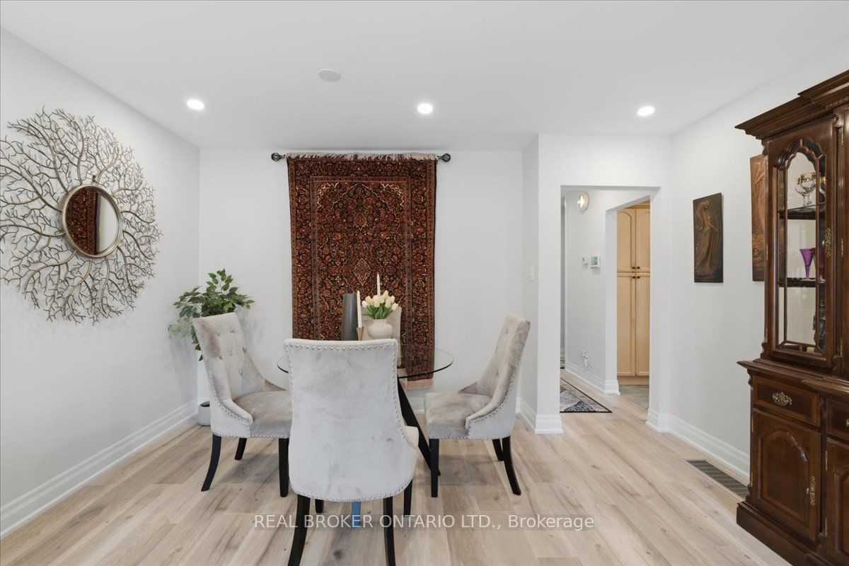 1331 Tatra Drive, Pickering, ON L1W 1K5 photo 5