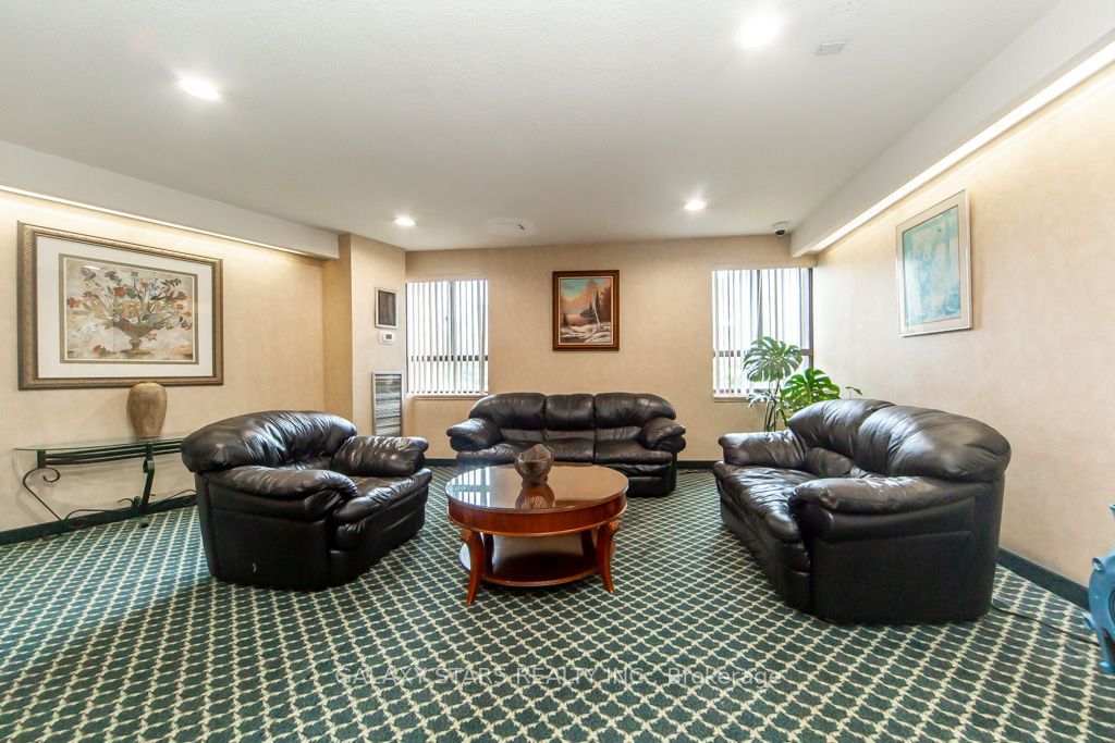 121 Trudelle Street 305, Toronto, ON M1J 3K4 photo 5