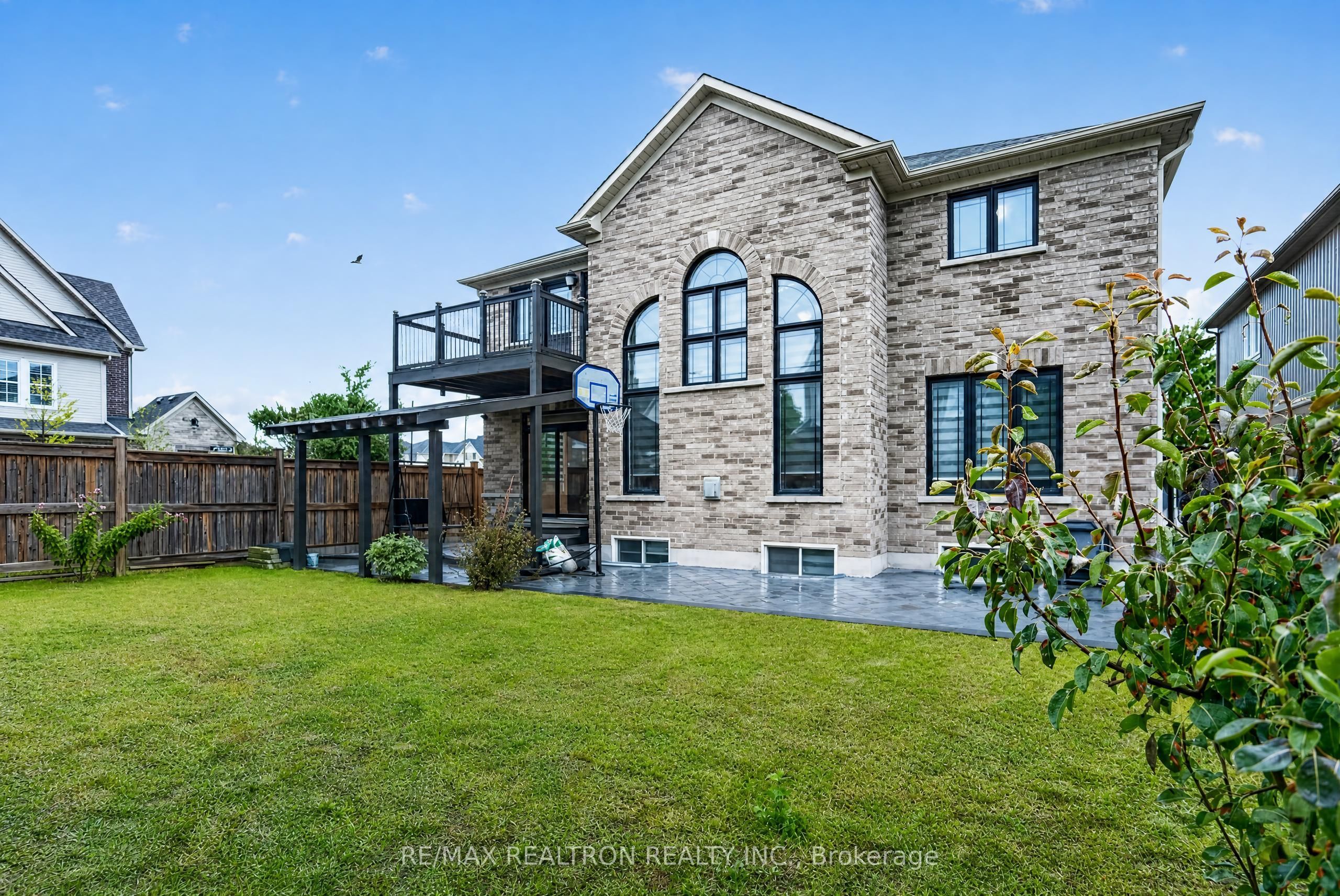1428 Gord Vision Avenue, Clarington, ON L1E 0H1 photo 4