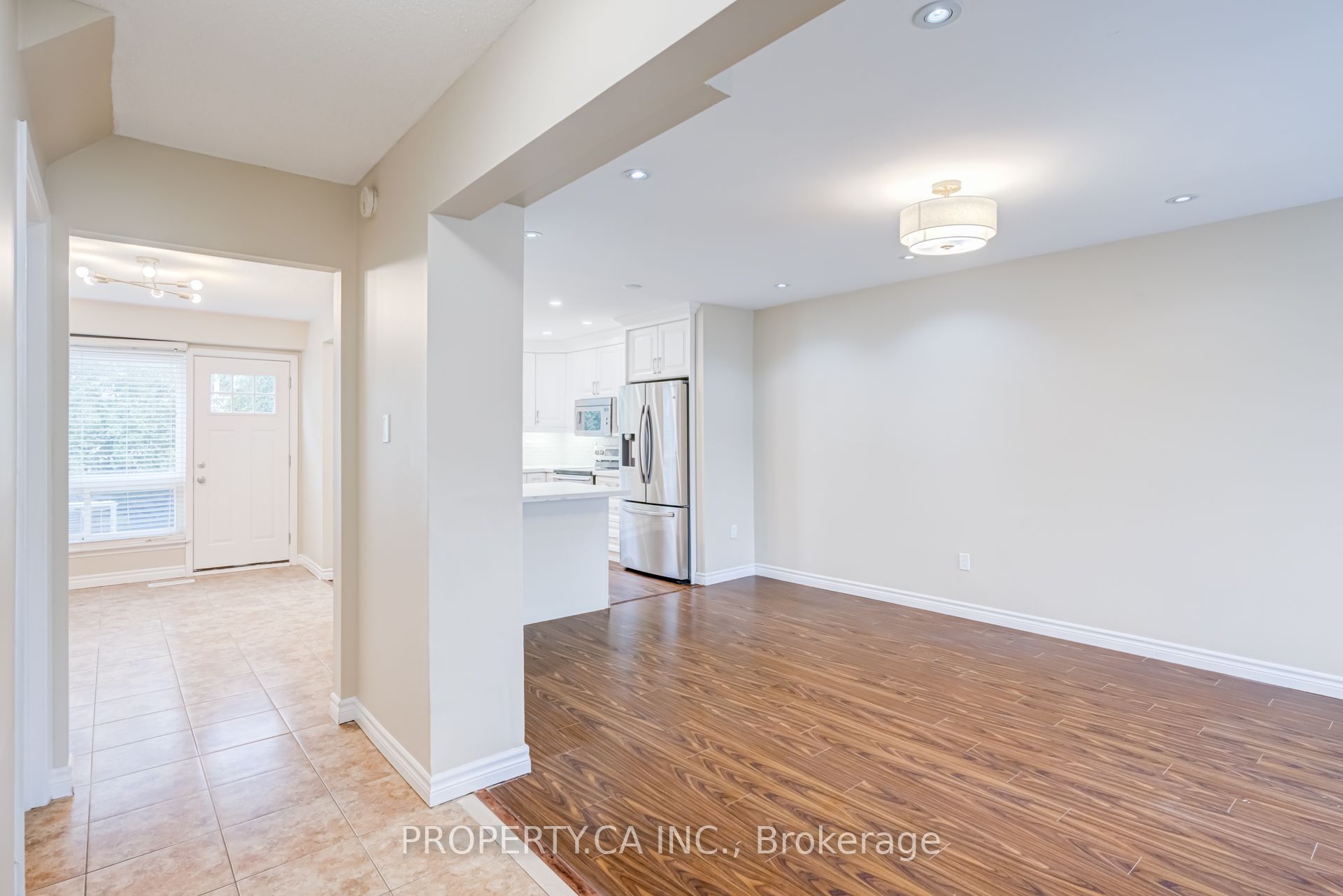 49 Whiteleas Avenue, Toronto, ON M1B 1W8 photo 4