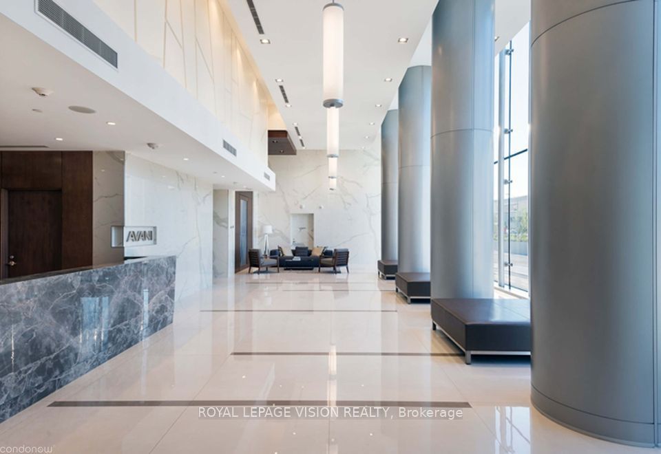 275 Village Green Square 2321, Toronto, ON M1S 0L1 photo 3