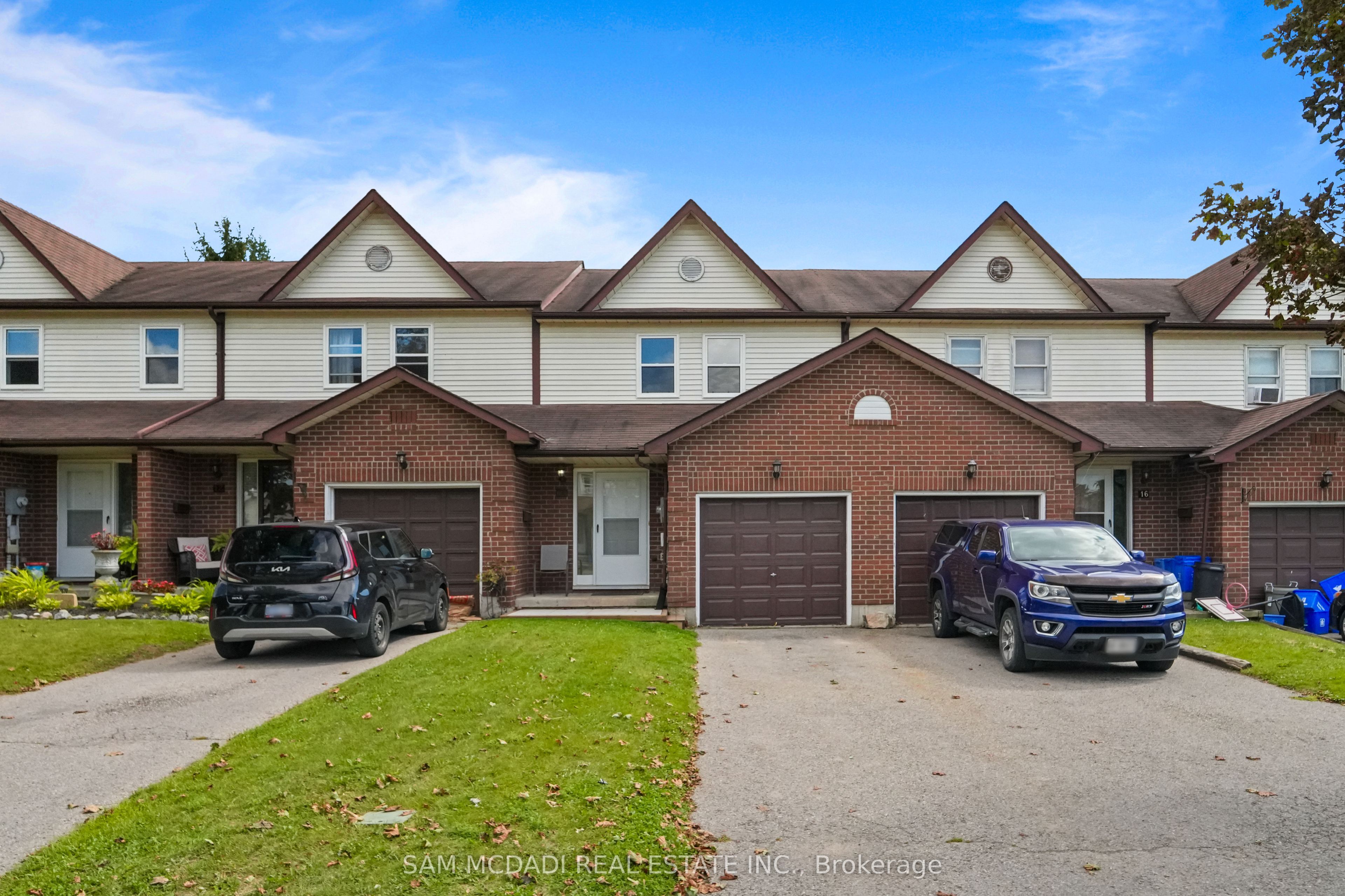 14 Birchfield Drive, Clarington, ON L1E 1Y2