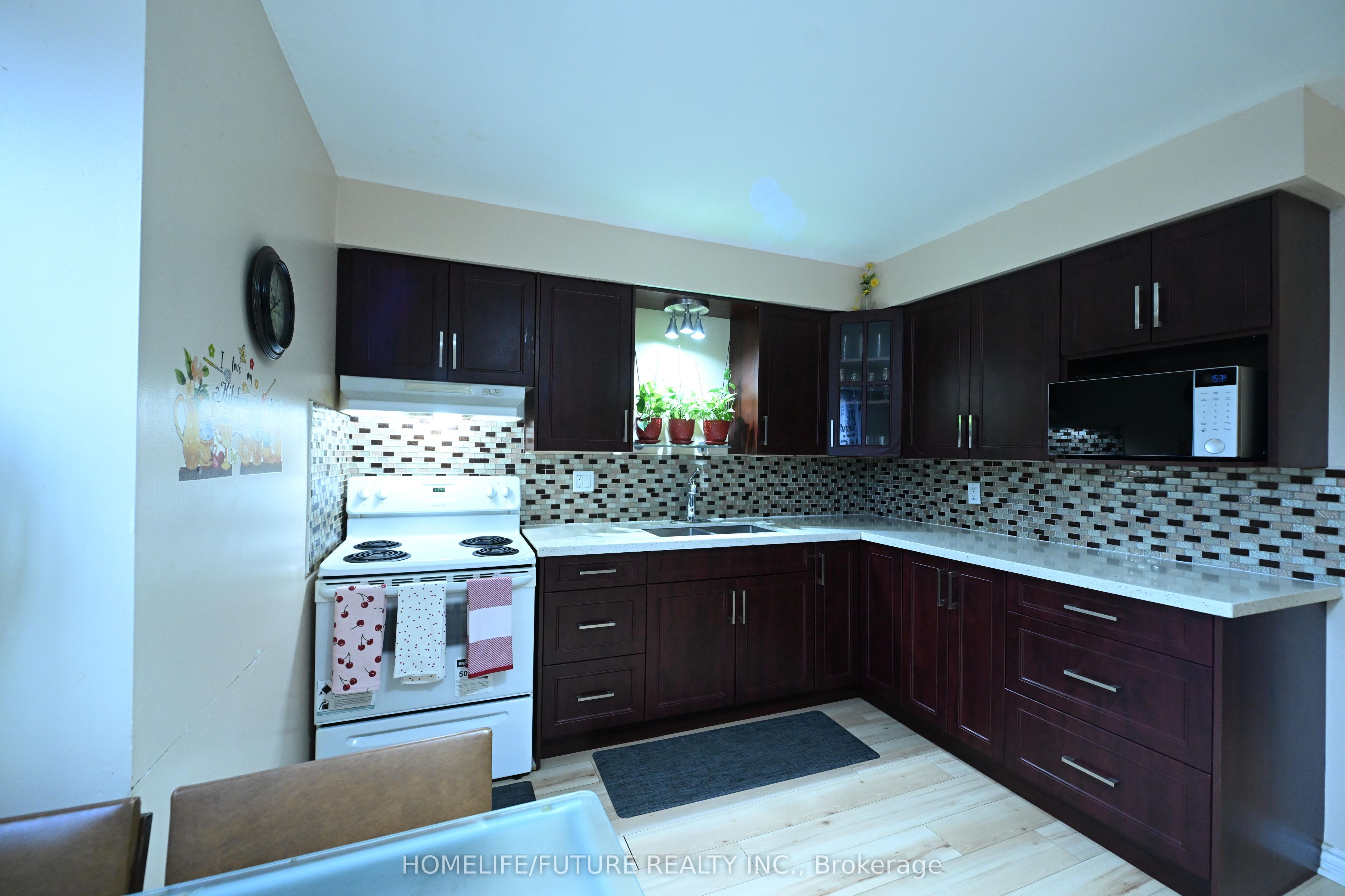 351 Military Trail 15, Toronto, ON M1E 4E5 photo 2