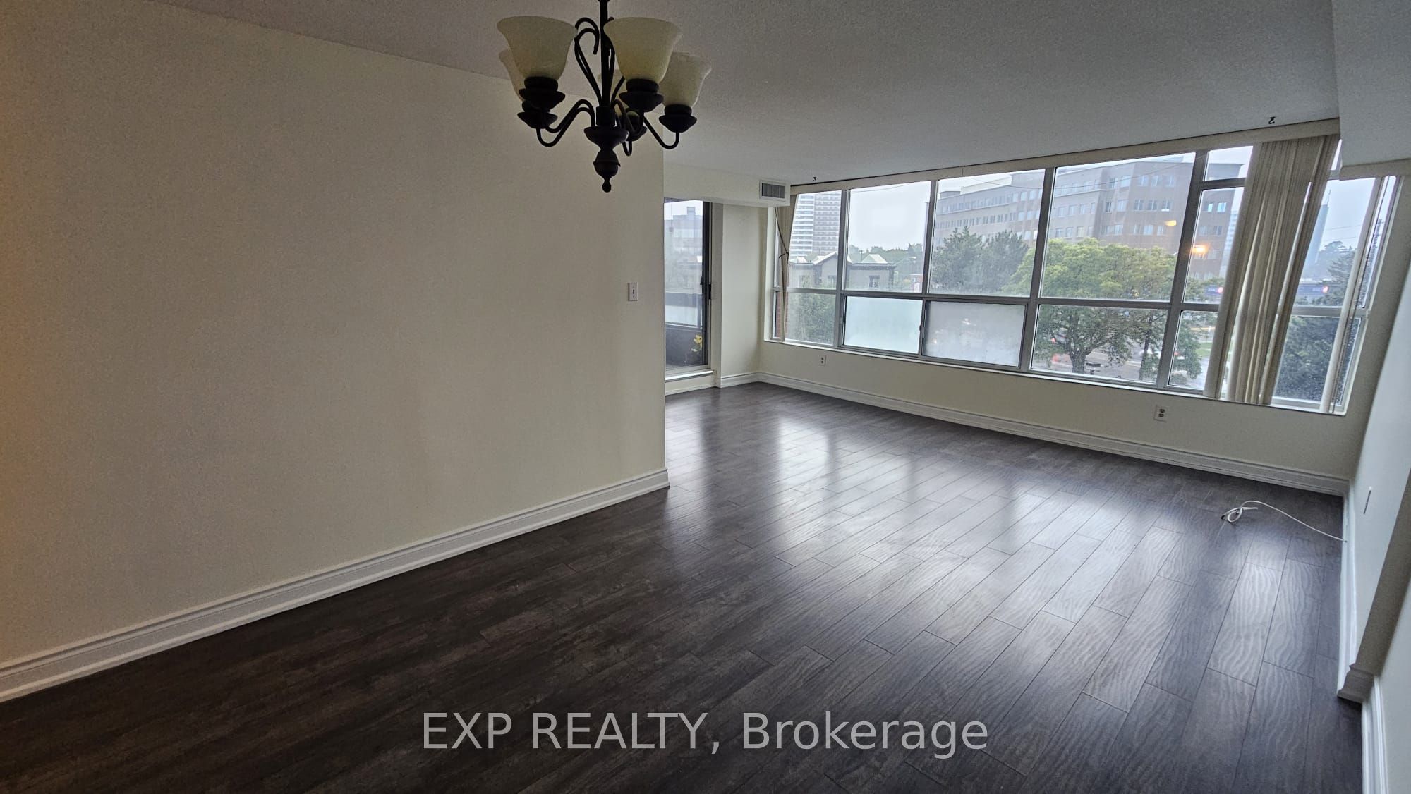 2365 Kennedy Road 407, Toronto, ON M1T 3S6 photo 3