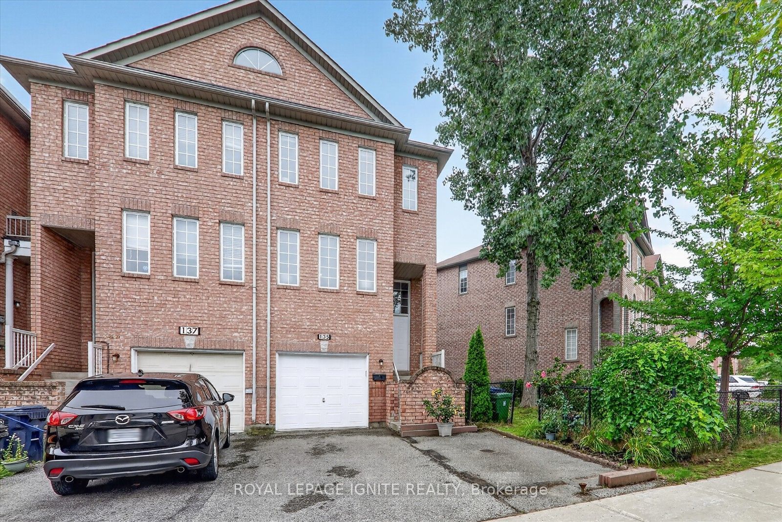 135 Conn Smythe Drive, Toronto, ON M1J 3P6 photo 2