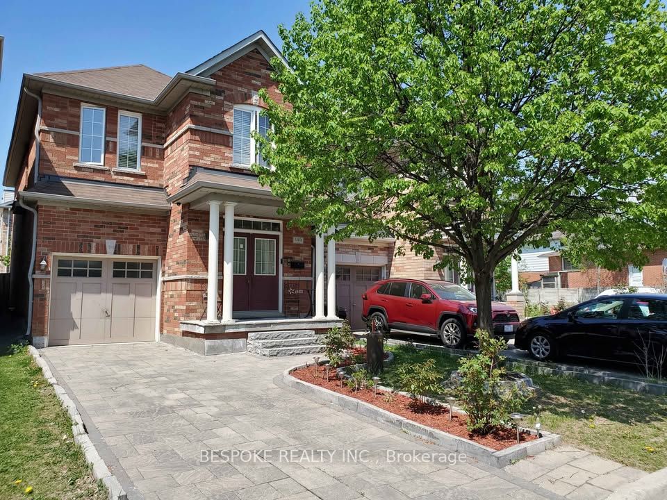 34B Massie Street, Toronto, ON M1S 3Z6