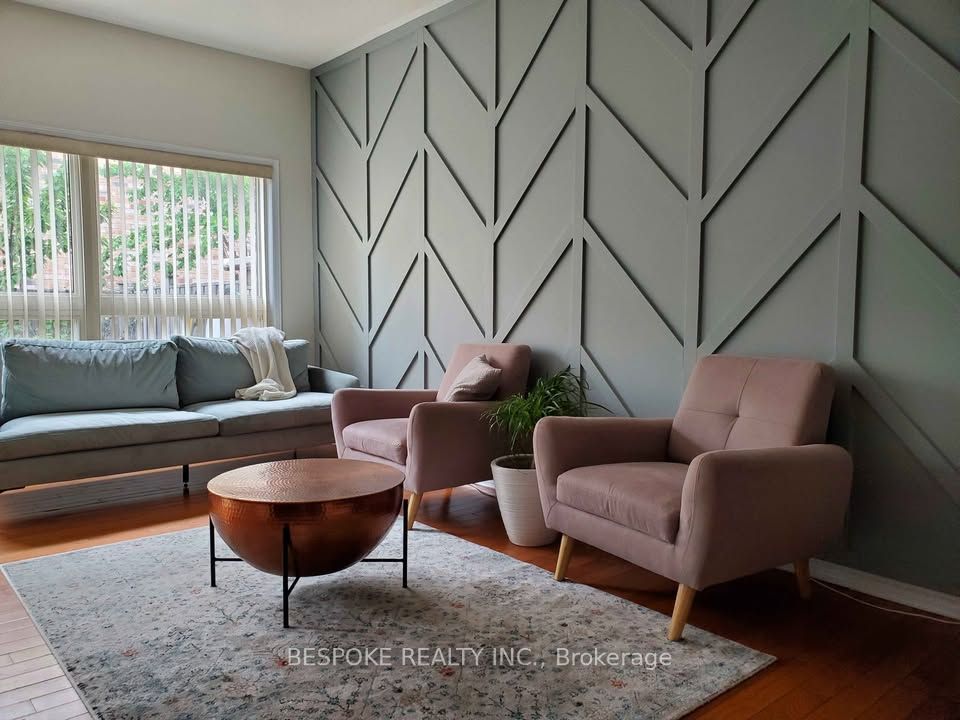 34B Massie Street, Toronto, ON M1S 3Z6 photo 3