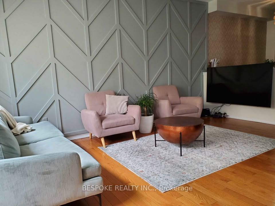 34B Massie Street, Toronto, ON M1S 3Z6 photo 4