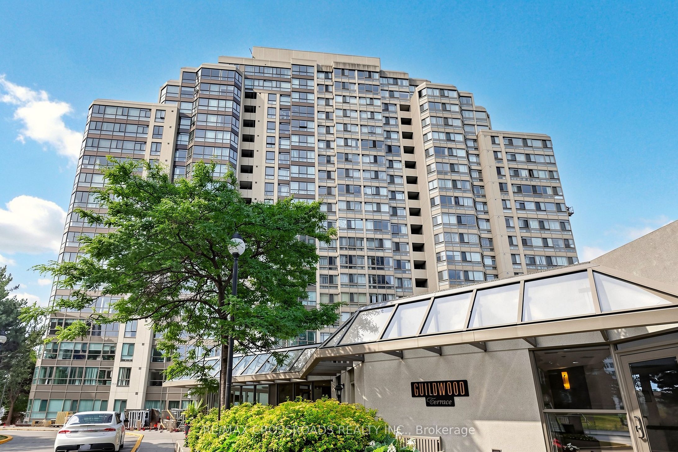 3233 Eglinton Avenue E 511, Toronto, ON M1J 3N6 photo 3