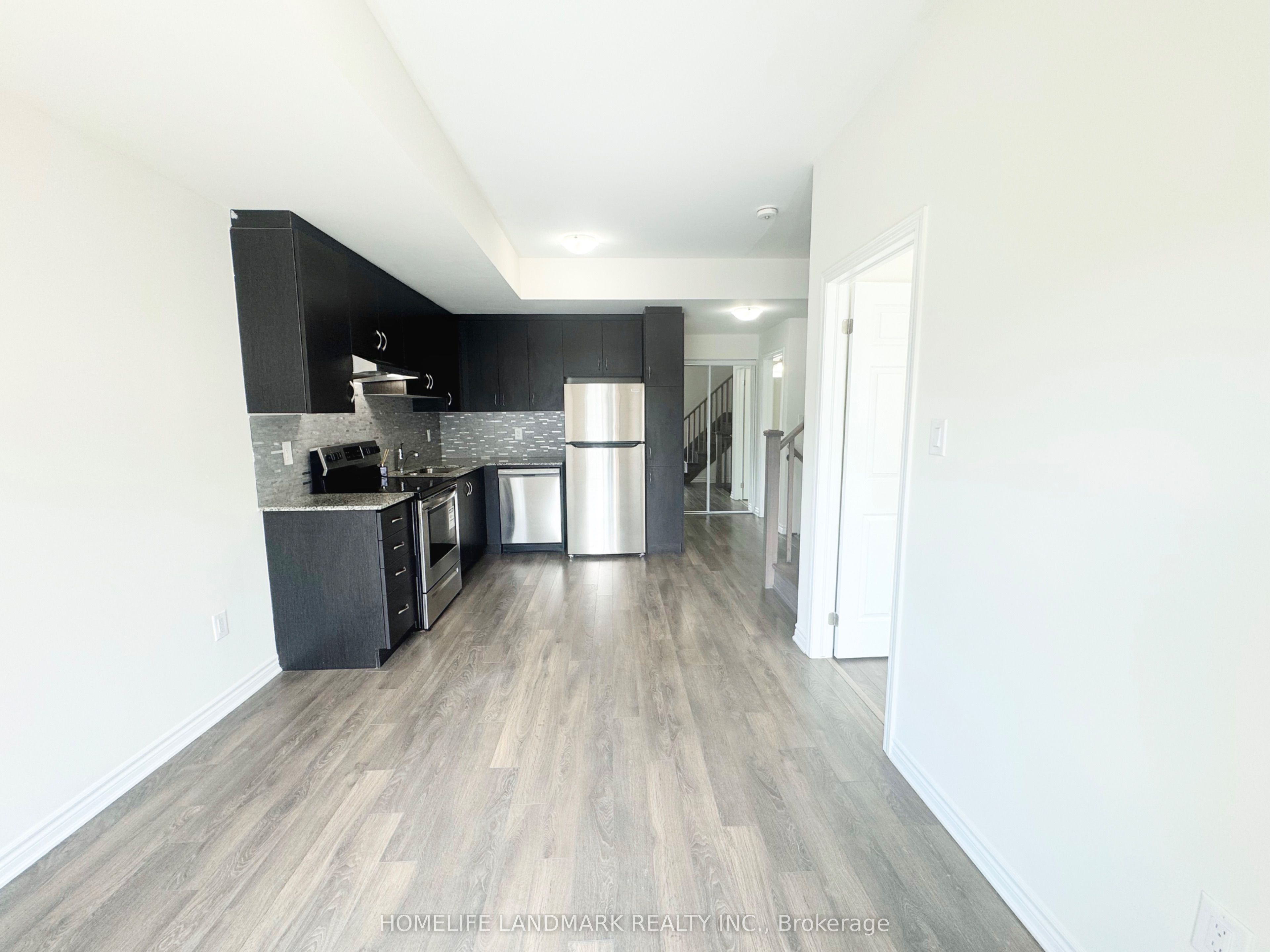 1085 Danforth Road 214, Toronto, ON M1J 0B2 photo 2