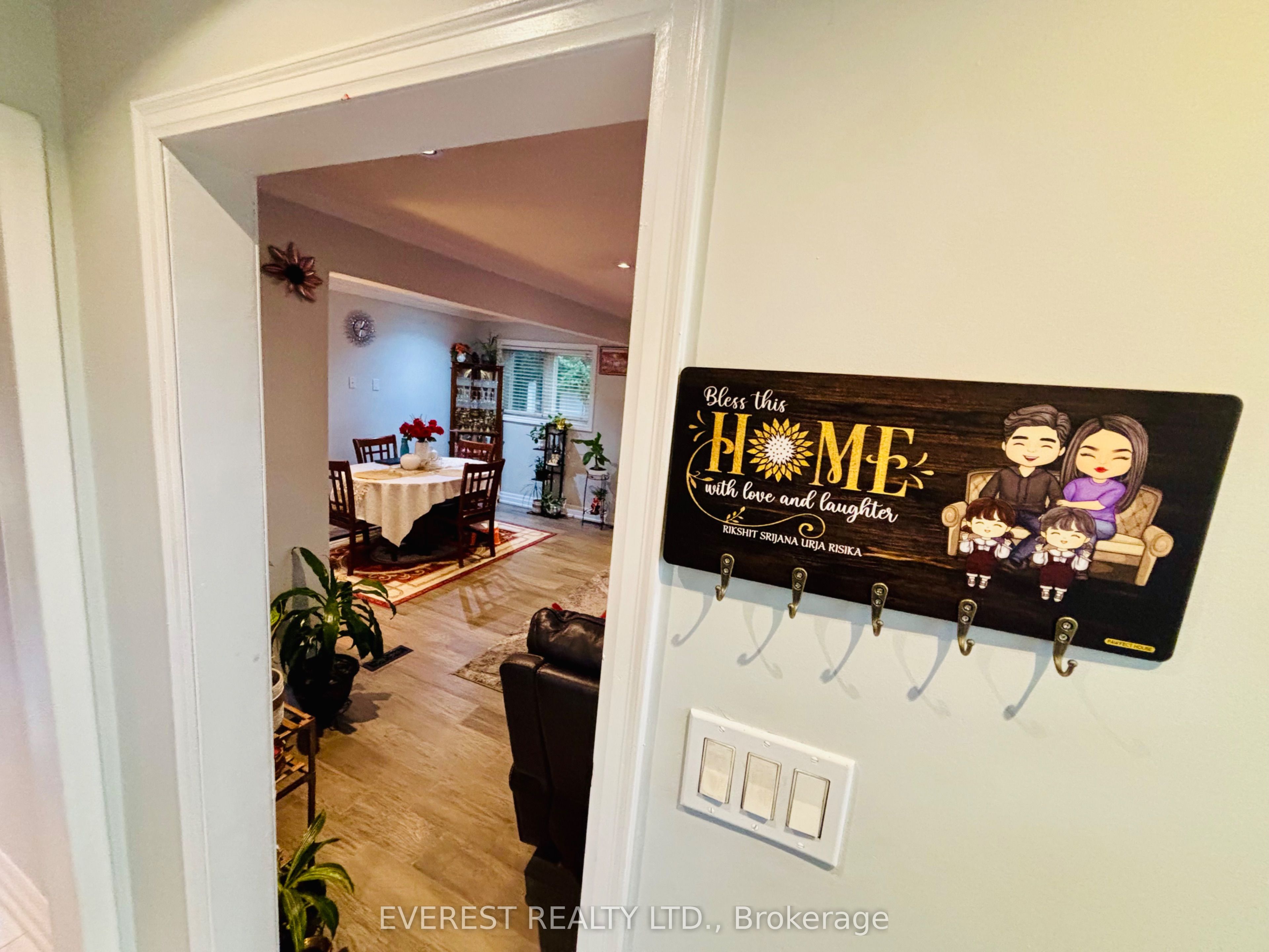 130 Portsdown Road, Toronto, ON M1P 1V5 photo 5