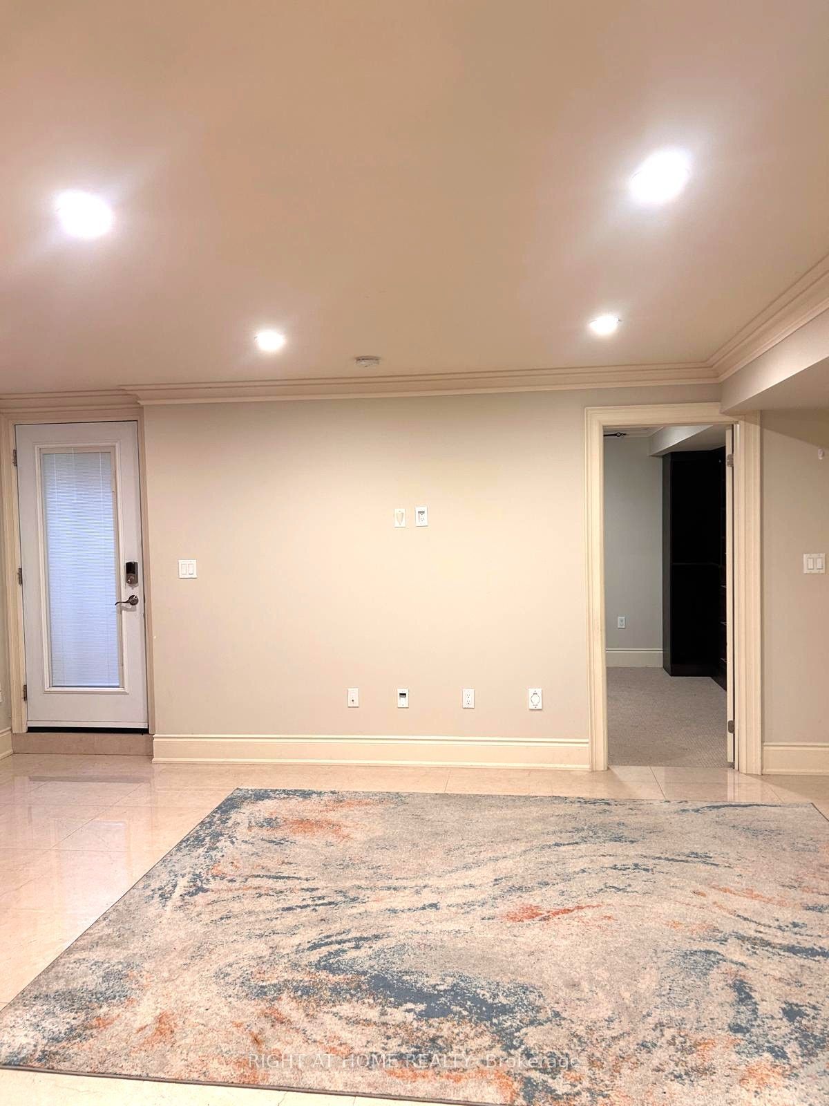 1330 KILMAURS Avenue Basement, Oshawa, ON L1K 2A3 photo 4