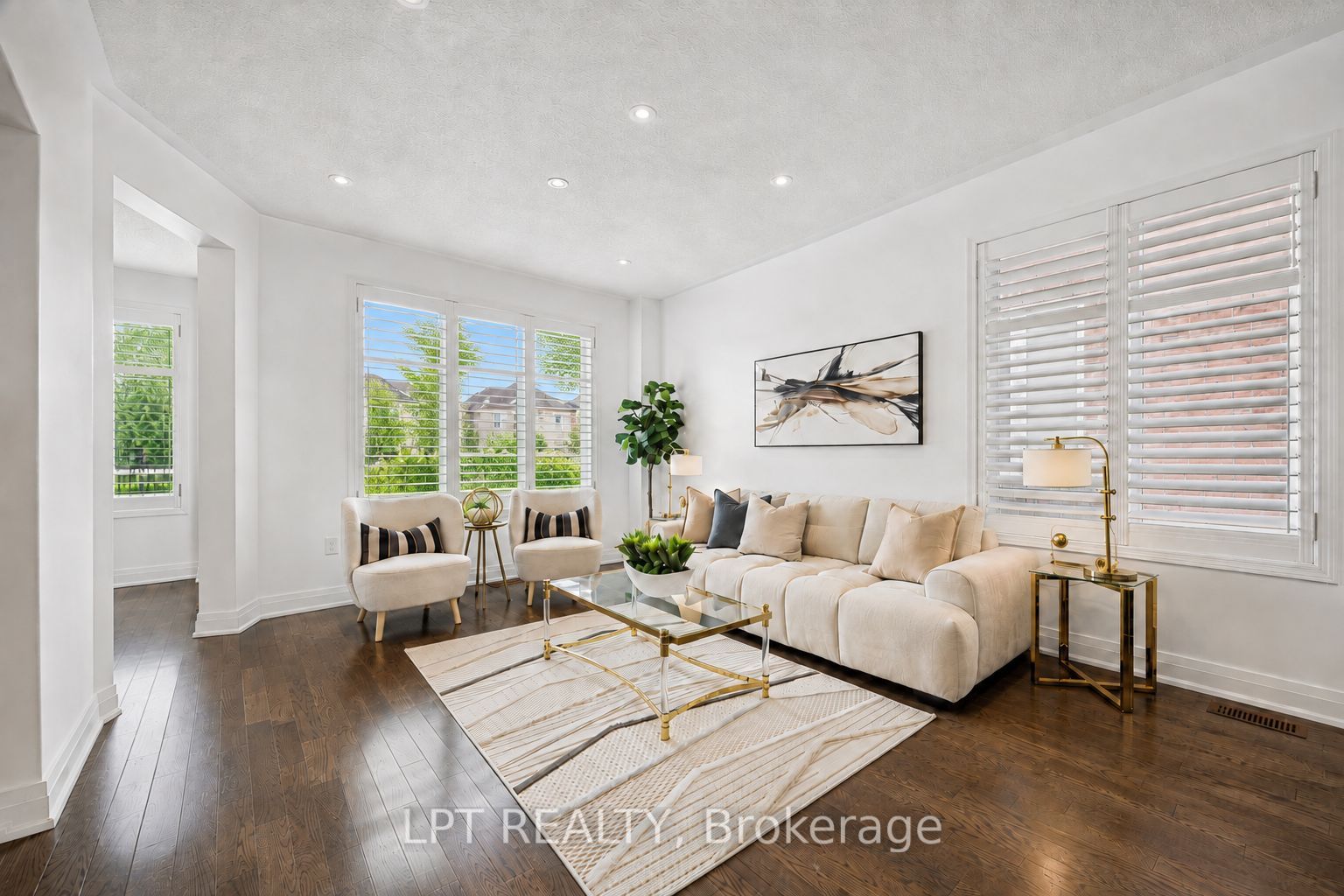 61 Minerva Avenue, Toronto, ON M1M 0C2
