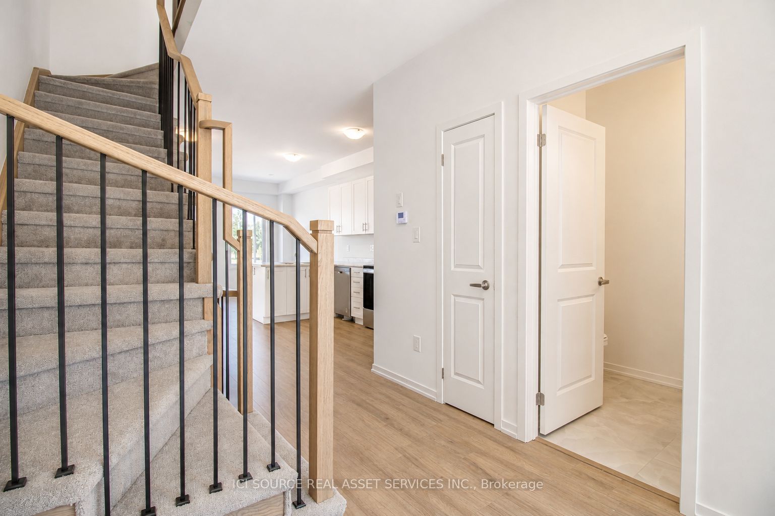 14 Bateson Street, Ajax, ON L1S 7M3 photo 3