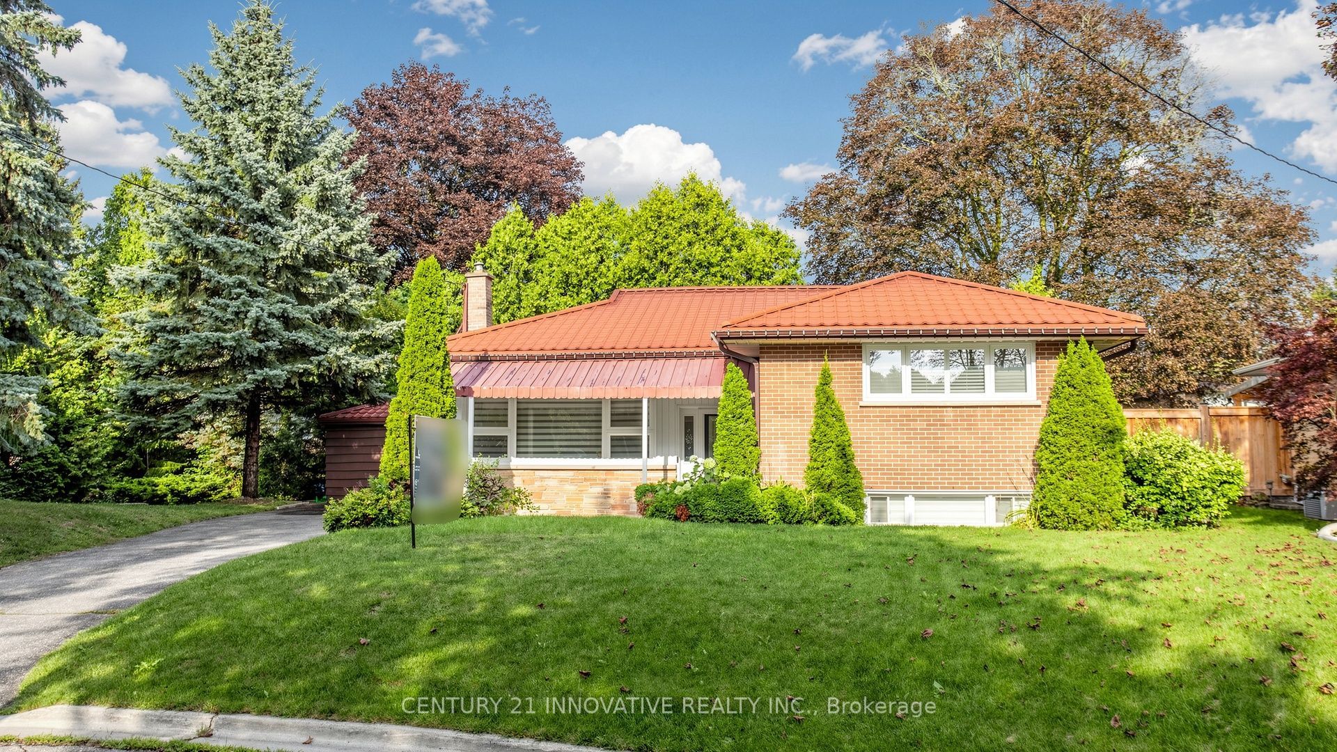 161 Heather Court, Oshawa, ON L1G 6M2