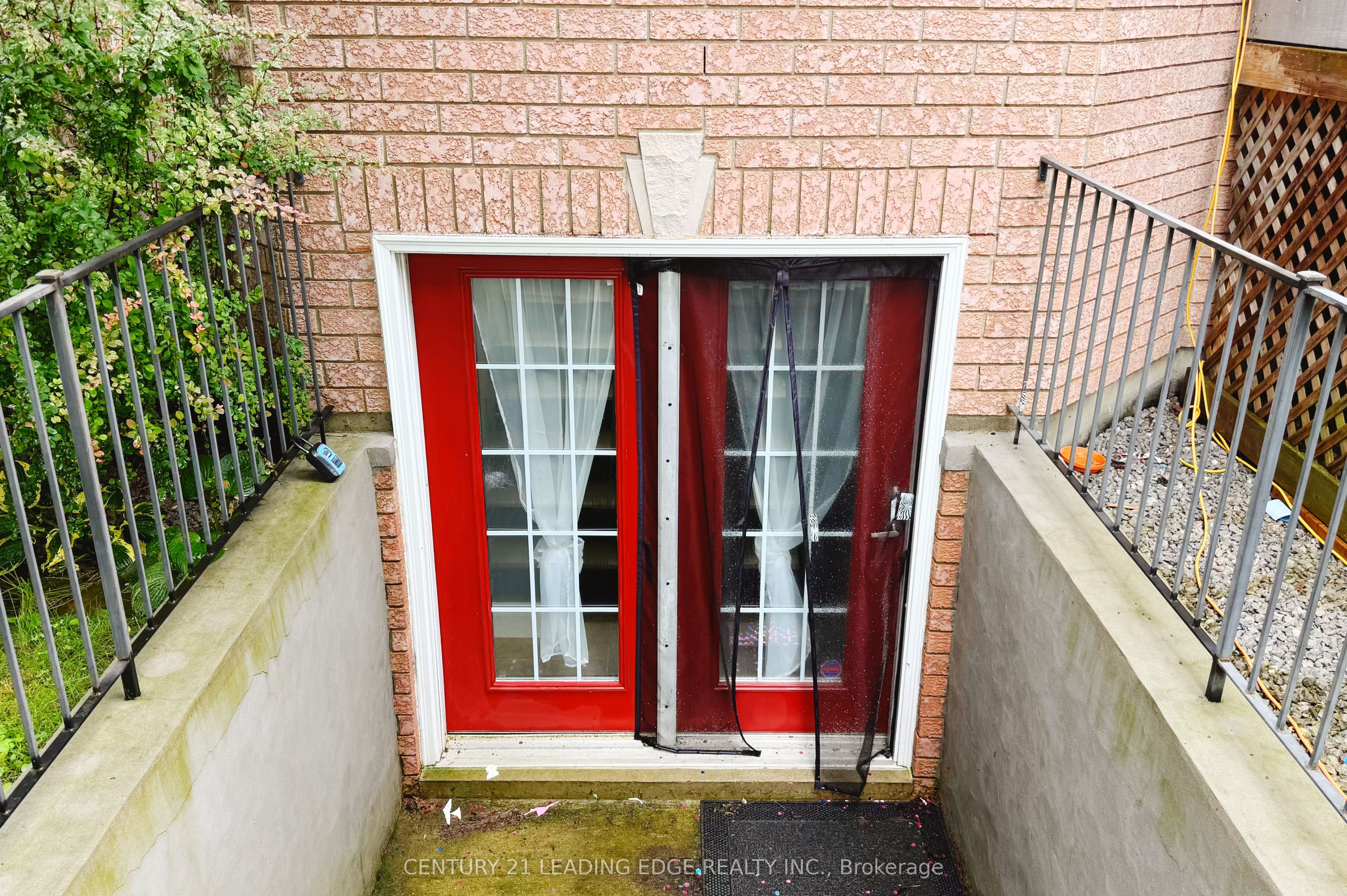 475 Maple Avenue Basement, Ajax, ON L1S 1E4 photo 2