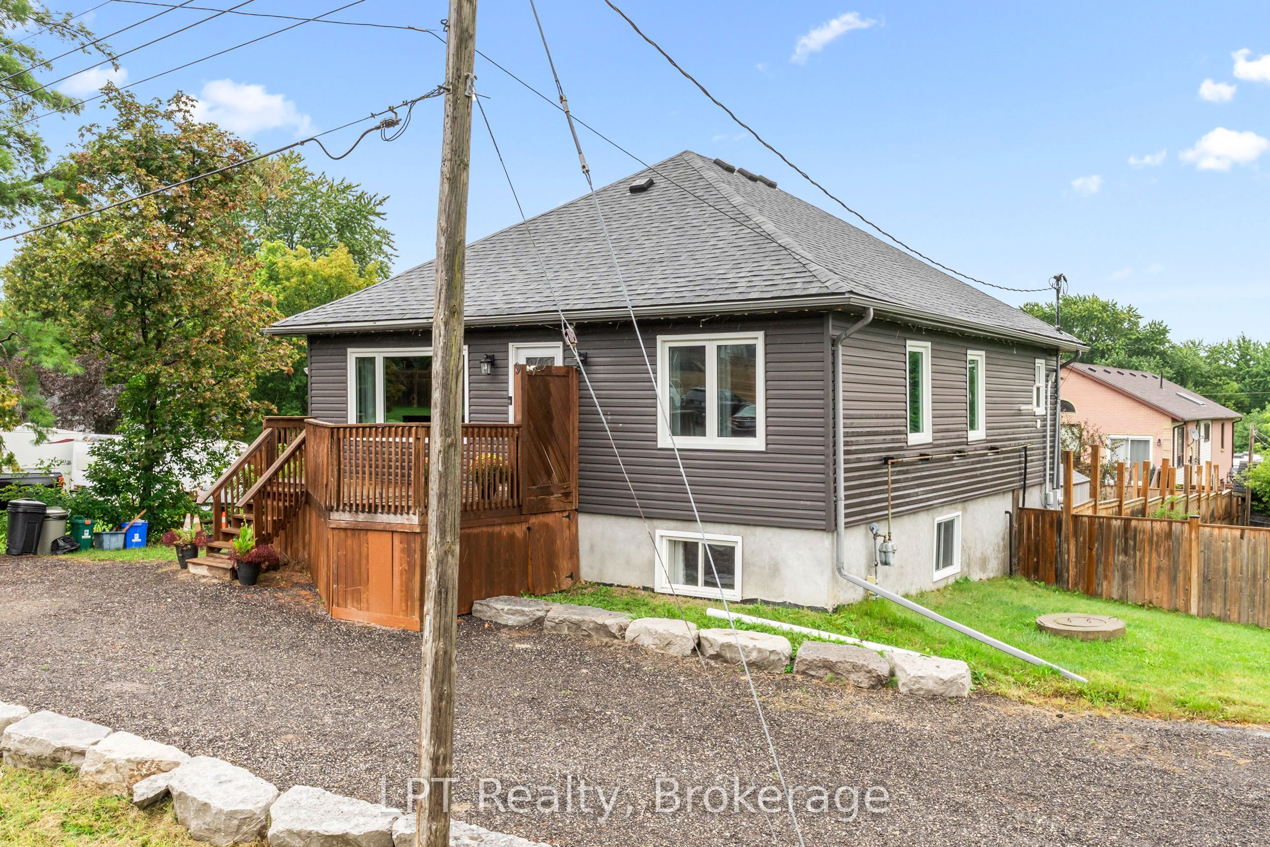 9 Lakeview Avenue, Scugog, ON L0B 1E0 photo 2