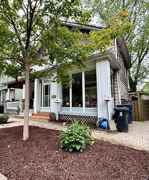 368 Main Street Upper (Unit A), Toronto, ON M4C 4X8 photo 2