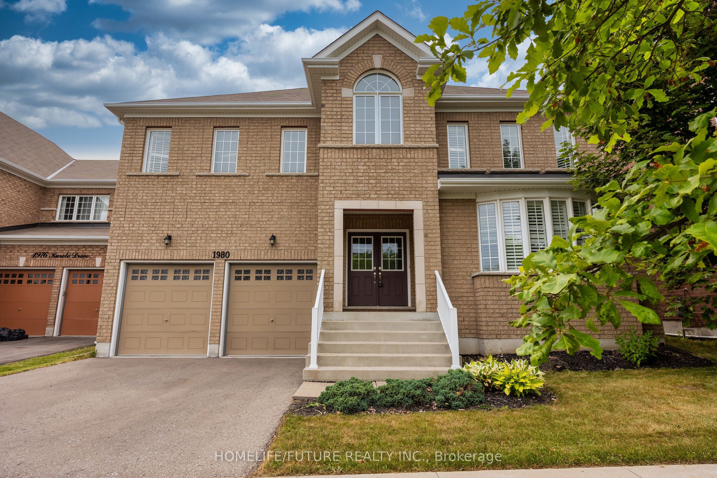 1980 Kurelo Drive, Oshawa, ON L1K 0W8 photo 2