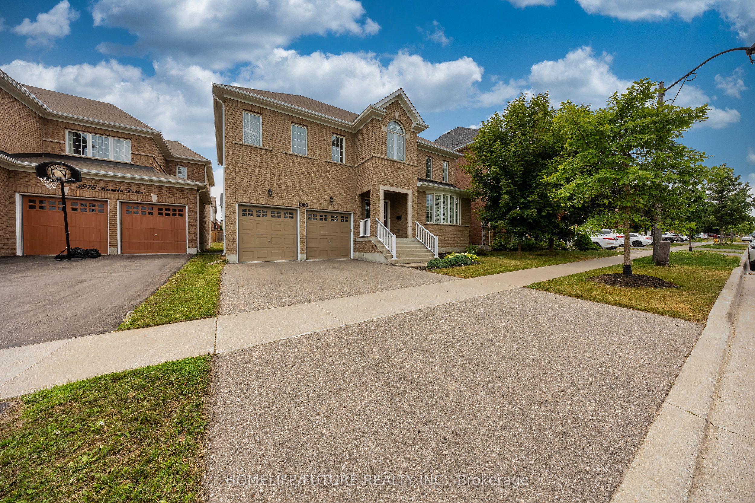 1980 Kurelo Drive, Oshawa, ON L1K 0W8 photo 3
