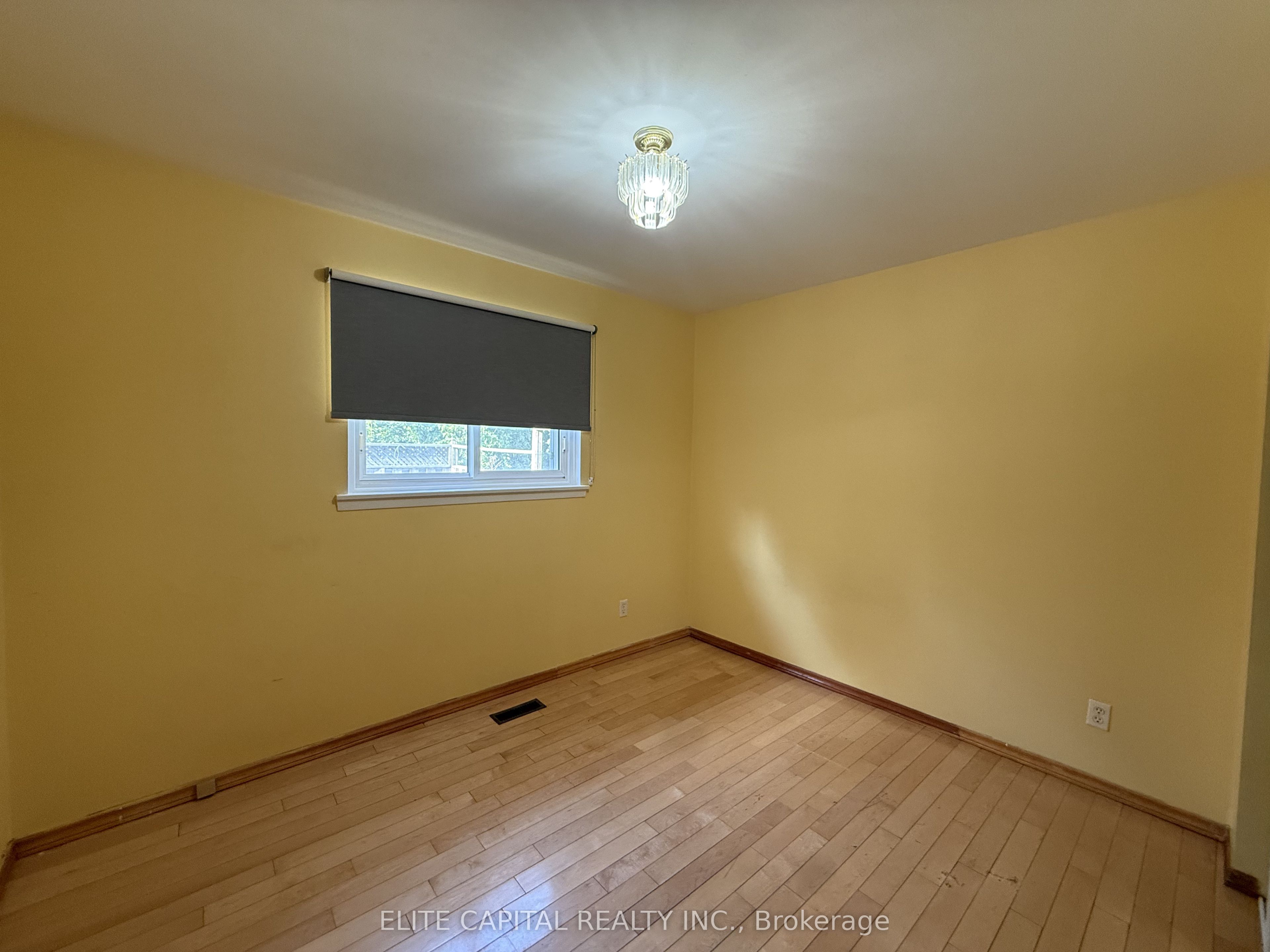 332 Burrows Hall Boulevard, Toronto, ON M1B 1H7 photo 5