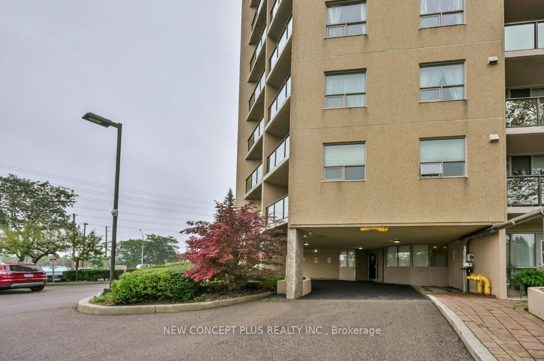 2 Westney Road N 301, Ajax, ON L1T 3H3 photo 5