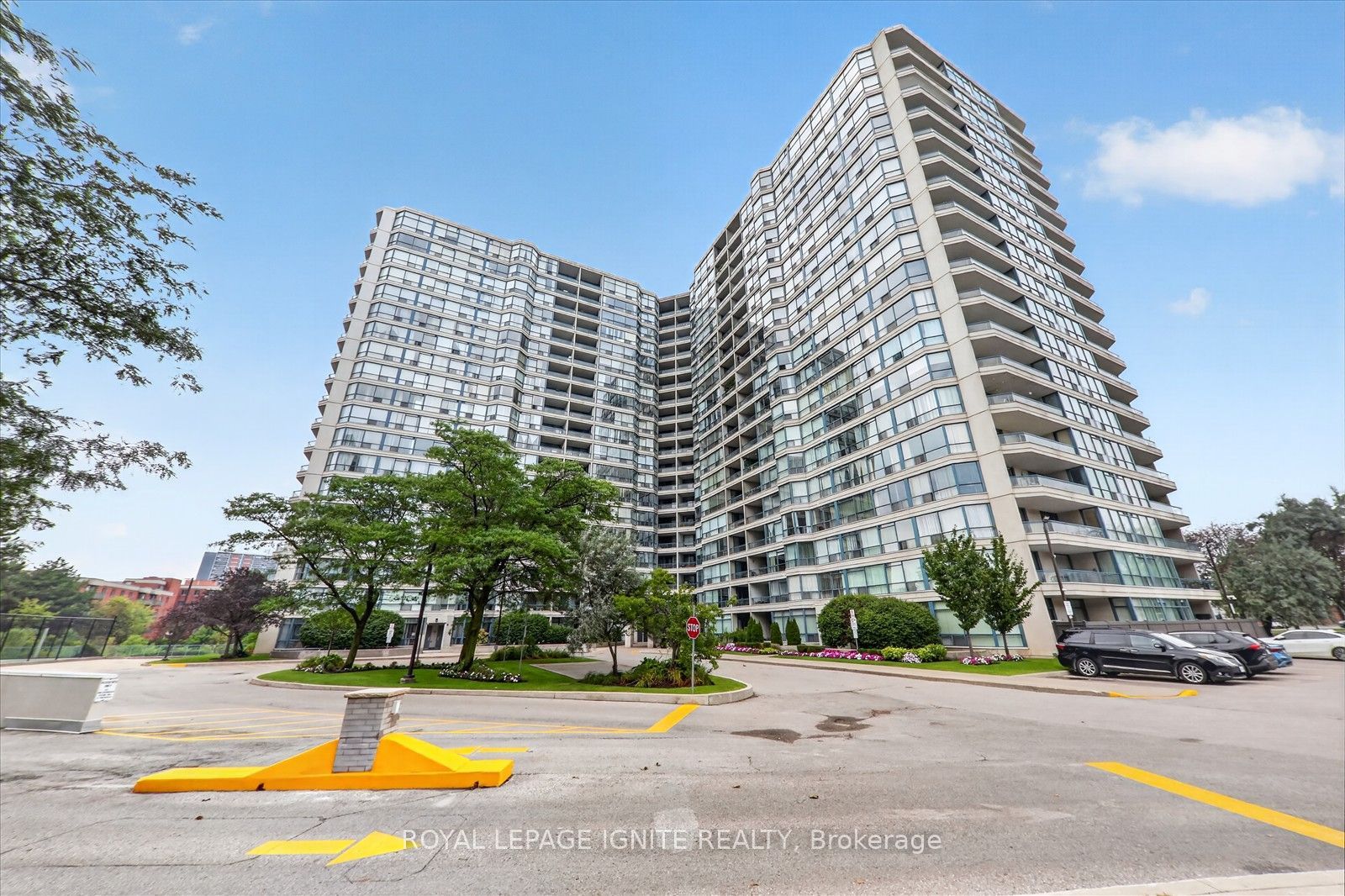 4725 Sheppard Avenue E 809, Toronto, ON M1S 5B2 photo 2