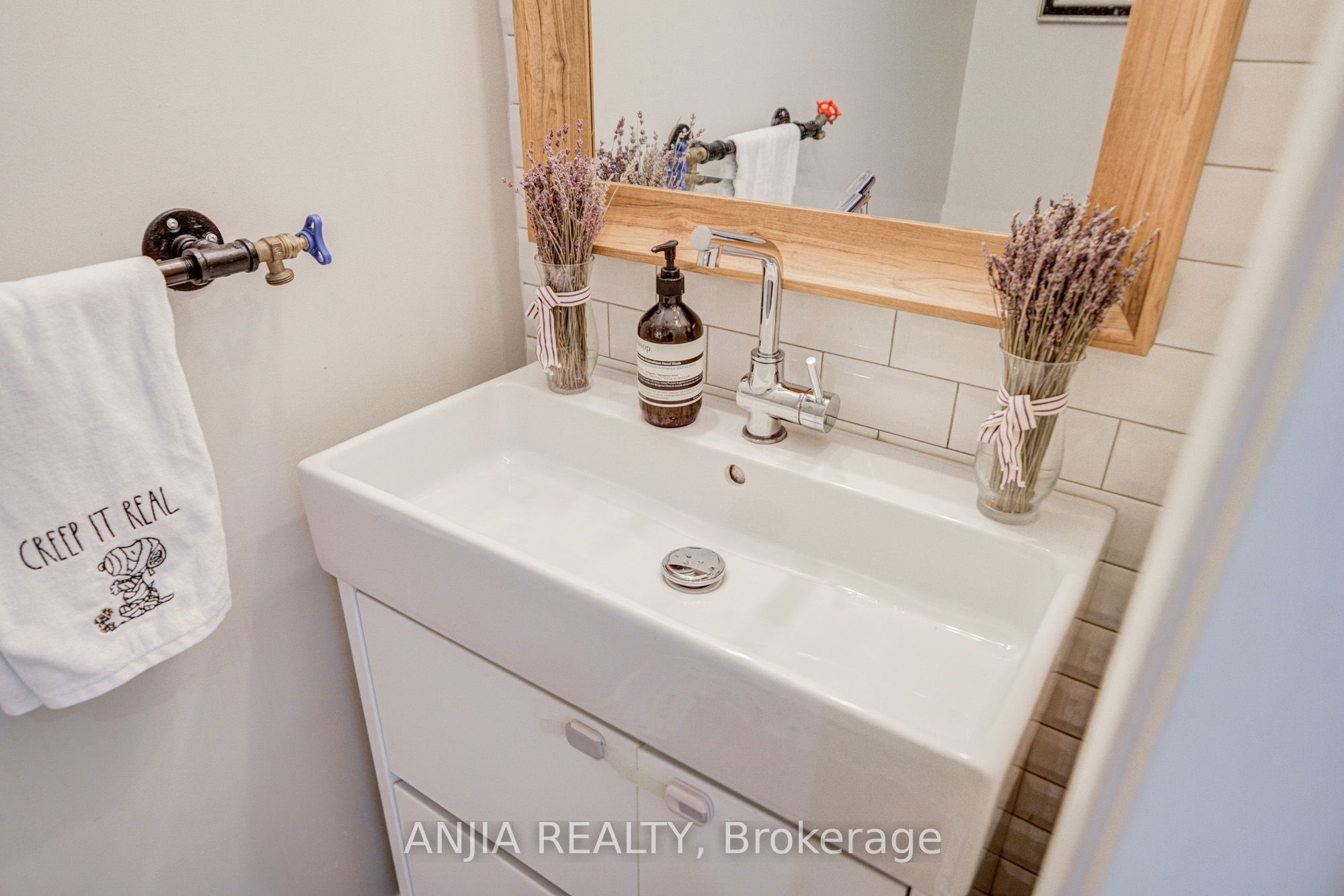 8 Maresfield Drive, Toronto, ON M1V 2X1 photo 4