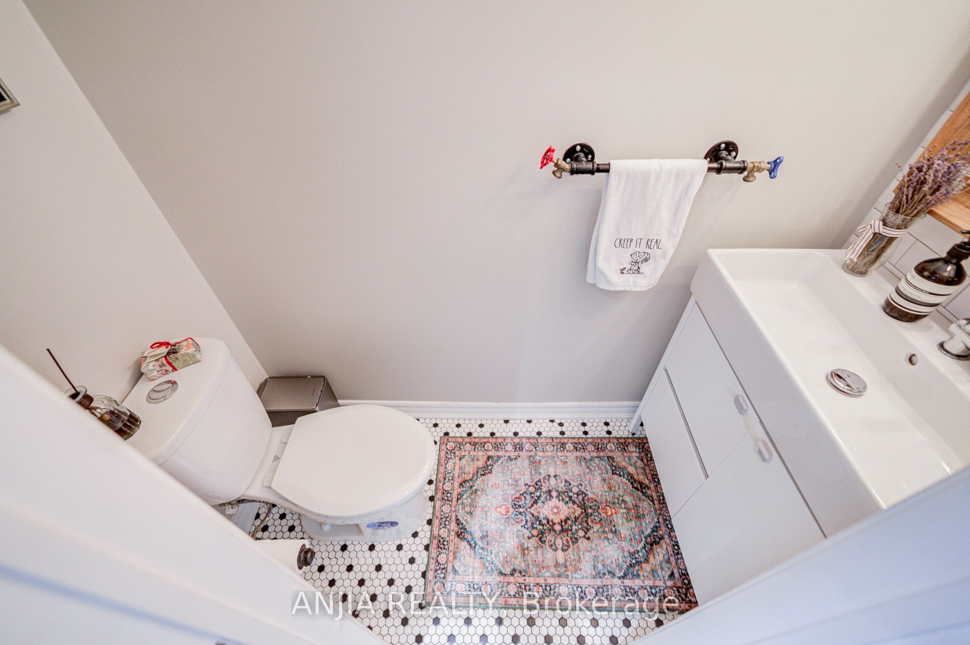 8 Maresfield Drive, Toronto, ON M1V 2X1 photo 5