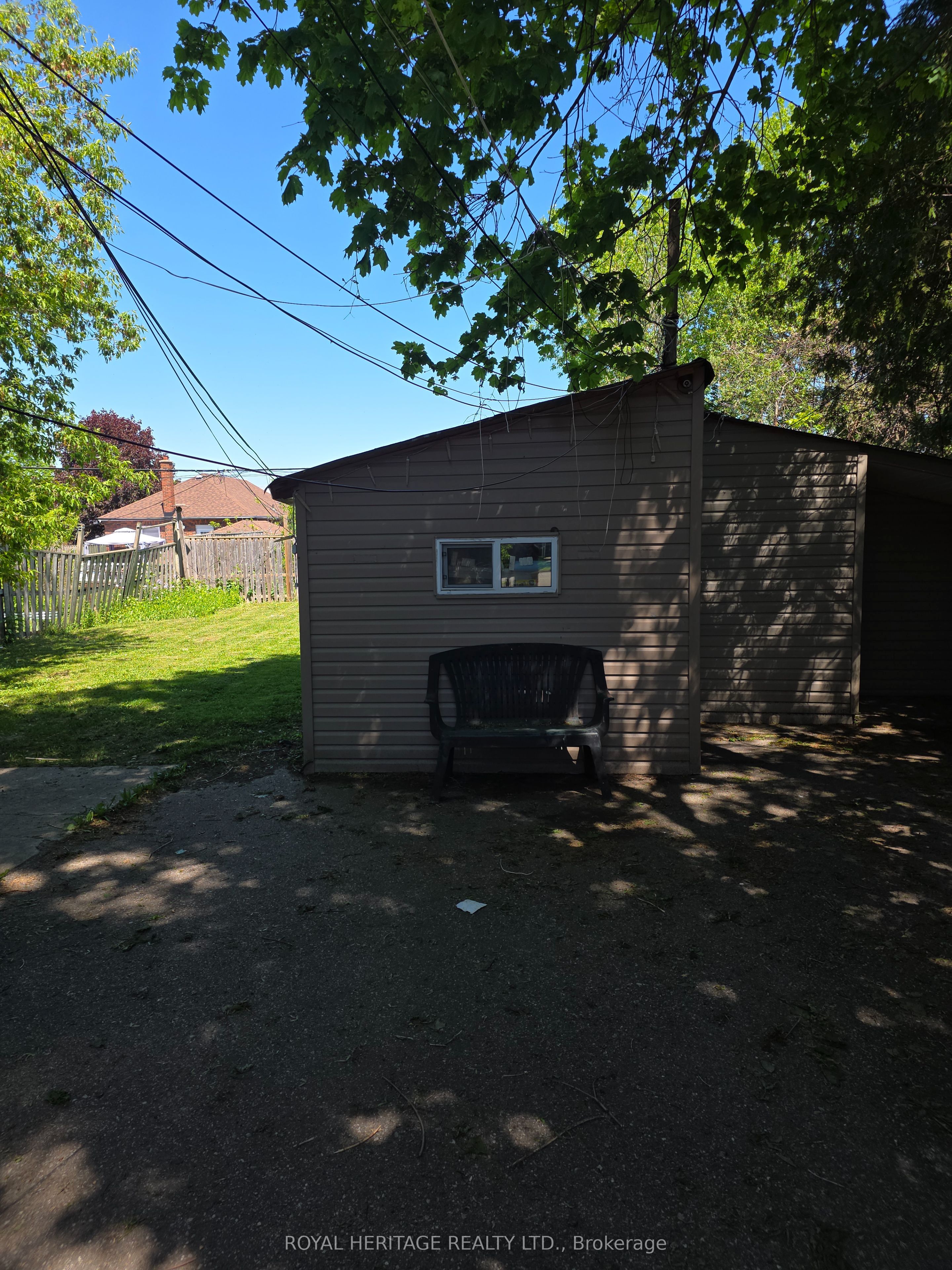 197 Verdun Road, Oshawa, ON L1H 5T1 photo 3