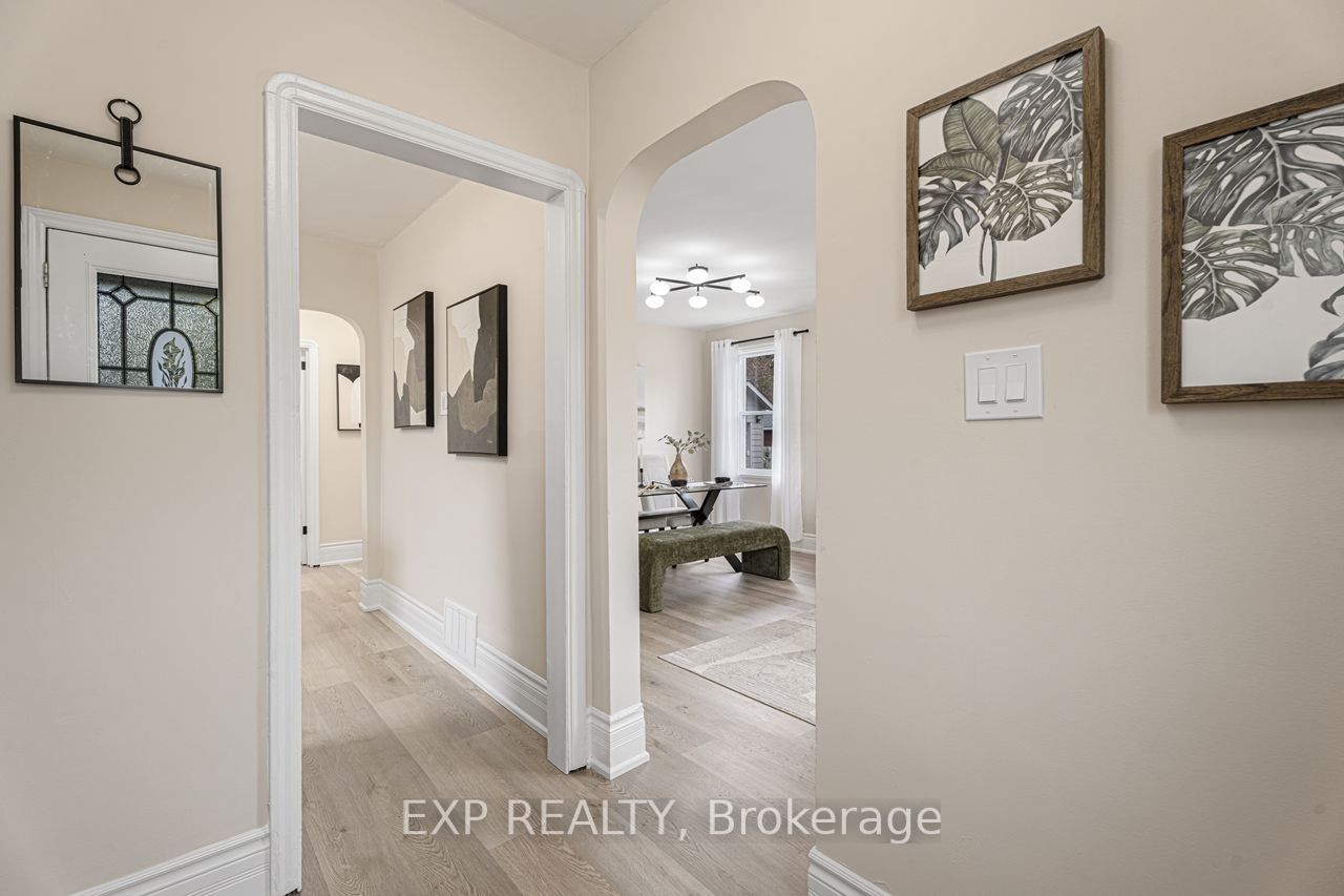 858 Grierson Street, Oshawa, ON L1G 5J9 photo 4