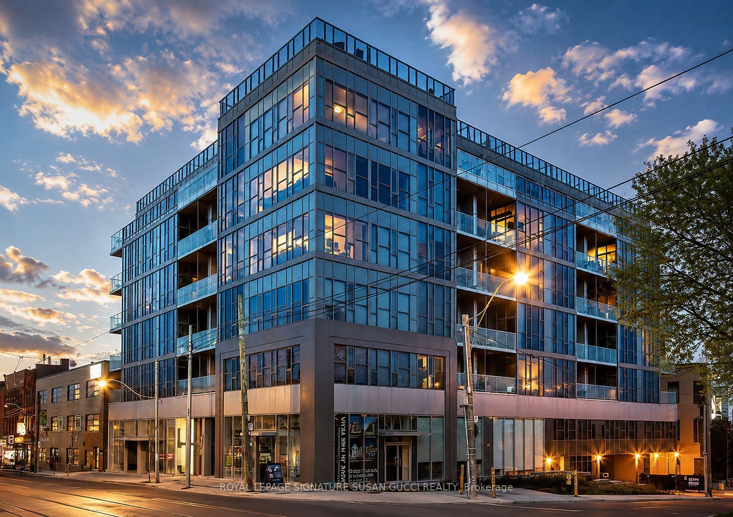 625 Queen Street E 610, Toronto, ON M4M 1G7