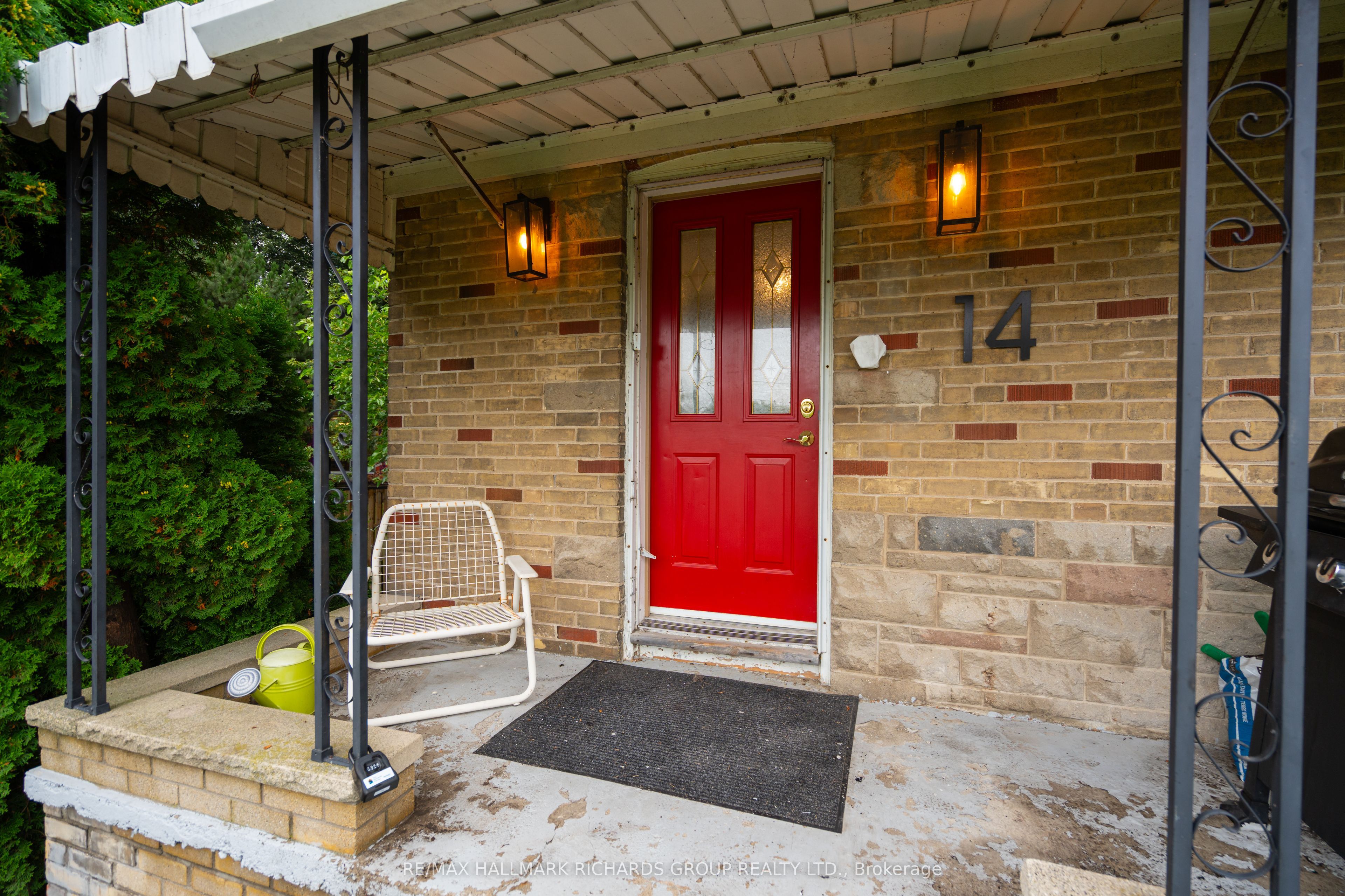 14 Glen Everest Road, Toronto, ON M1N 1J3 photo 3
