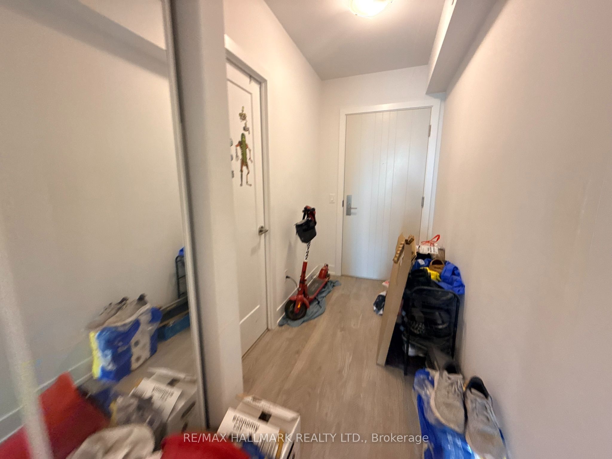 2550 Simcoe Street N 1501, Oshawa, ON L1L 0R5 photo 2