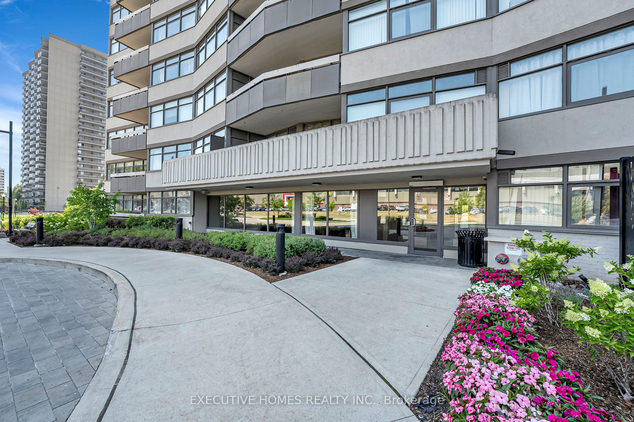 3131 Bridletowne Circle 508, Toronto, ON M1W 2S9 photo 2